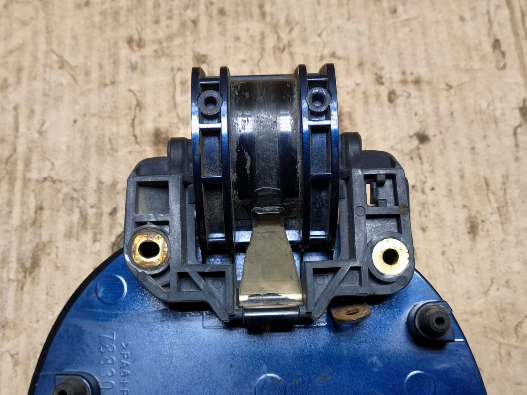 https://gcs.partsauto.market/rn-stockpro.appspot.com/thmbs/userImages/d89d66a30f14dbad161fb7a986aa0fe5/part/fa969802-5016-4d5b-985e-253d039dc944_1746083453522.jpg