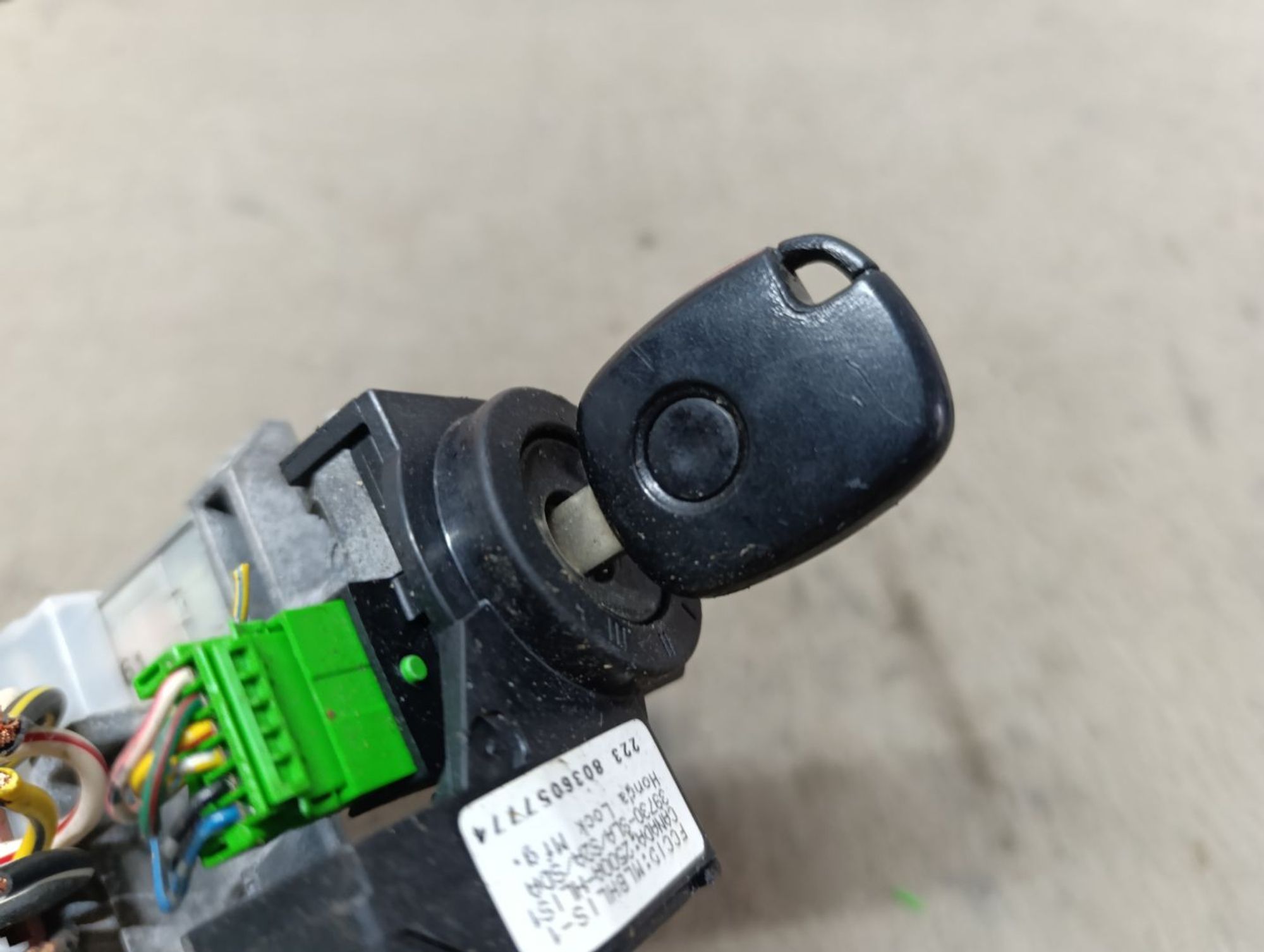 https://gcs.partsauto.market/rn-stockpro.appspot.com/thmbs/userImages/d9b05010c61782443e0b3e264cf05921/part/054176fa-675a-40bc-a6d1-55c1b3fad77d_1750248839470.jpg