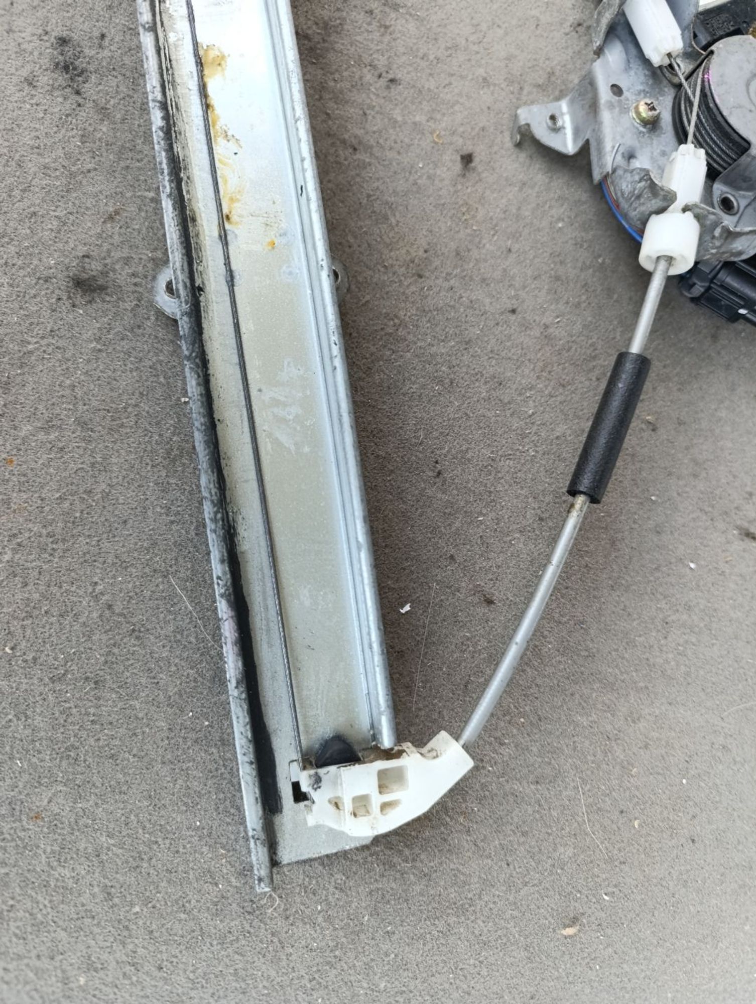 https://gcs.partsauto.market/rn-stockpro.appspot.com/thmbs/userImages/d9b05010c61782443e0b3e264cf05921/part/07aa533e-291a-4c96-9500-9fd3943f9c64_1749117542585.jpg
