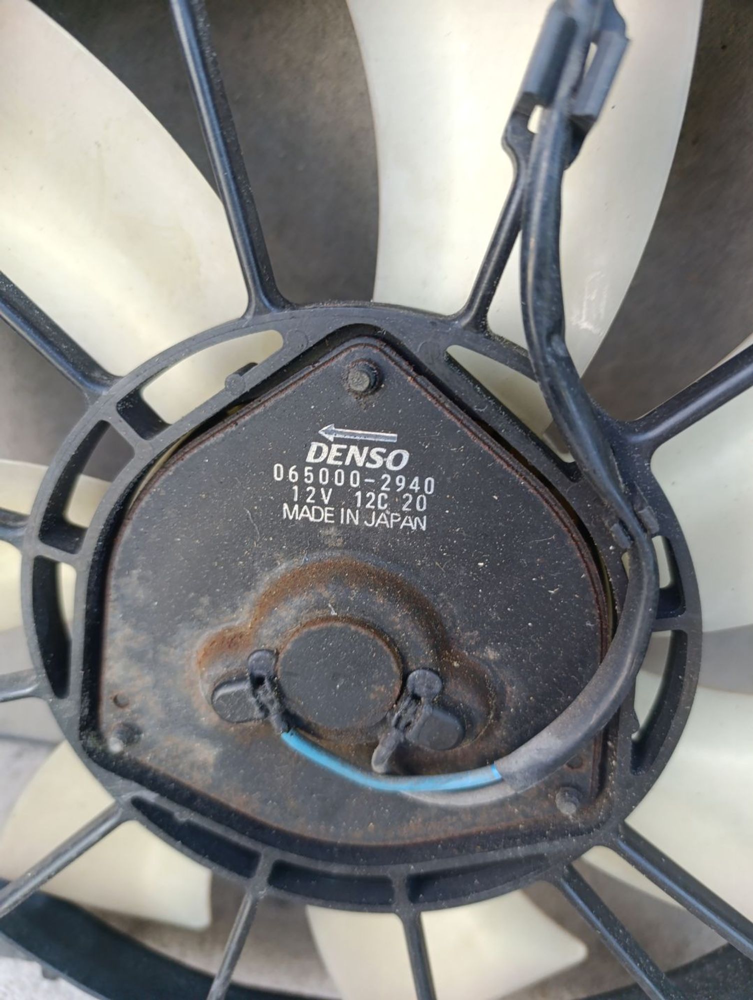 https://gcs.partsauto.market/rn-stockpro.appspot.com/thmbs/userImages/d9b05010c61782443e0b3e264cf05921/part/0913ea0f-fc62-48d8-b4bd-753a68839734_1748776908867.jpg