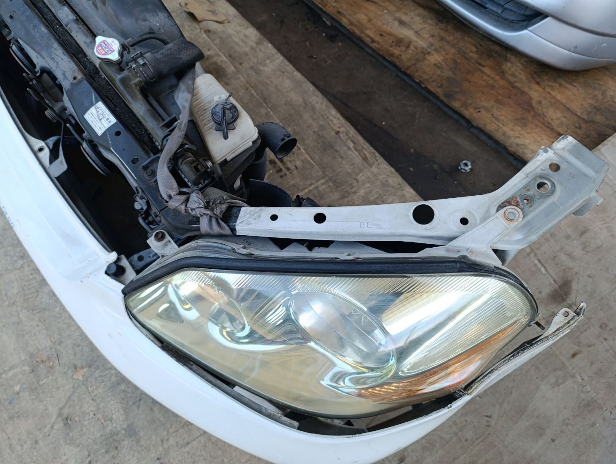 https://gcs.partsauto.market/rn-stockpro.appspot.com/thmbs/userImages/d9b05010c61782443e0b3e264cf05921/part/0bd7ba84-8ff0-4542-95bd-f2b09f581834_1748761064134.jpg