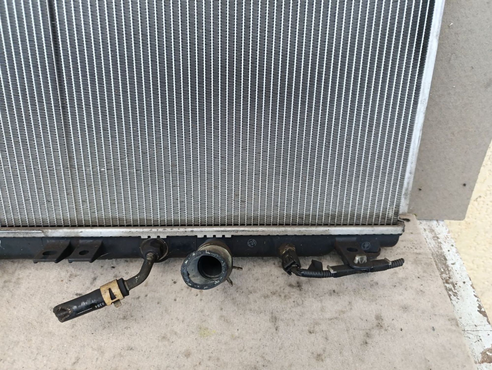 https://gcs.partsauto.market/rn-stockpro.appspot.com/thmbs/userImages/d9b05010c61782443e0b3e264cf05921/part/16248084-fb7d-41fd-8ba3-07a3b277f7e8_1748951352868.jpg