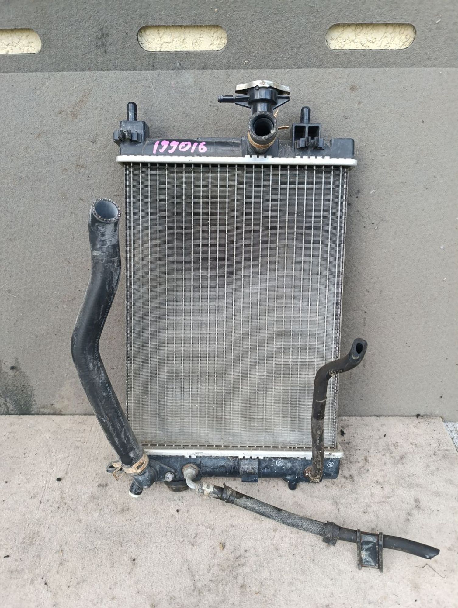 https://gcs.partsauto.market/rn-stockpro.appspot.com/thmbs/userImages/d9b05010c61782443e0b3e264cf05921/part/1668dbbb-af61-4759-a886-6533e79702a8_1748953131161.jpg
