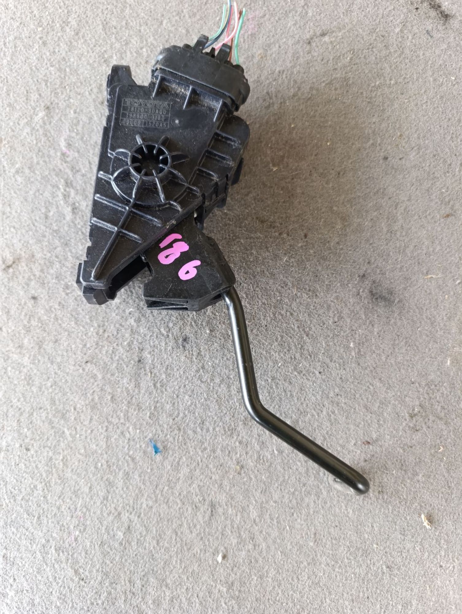 https://gcs.partsauto.market/rn-stockpro.appspot.com/thmbs/userImages/d9b05010c61782443e0b3e264cf05921/part/16f2e9ce-d2cd-4b80-92a2-20a22246fca9_1748856717127.jpg