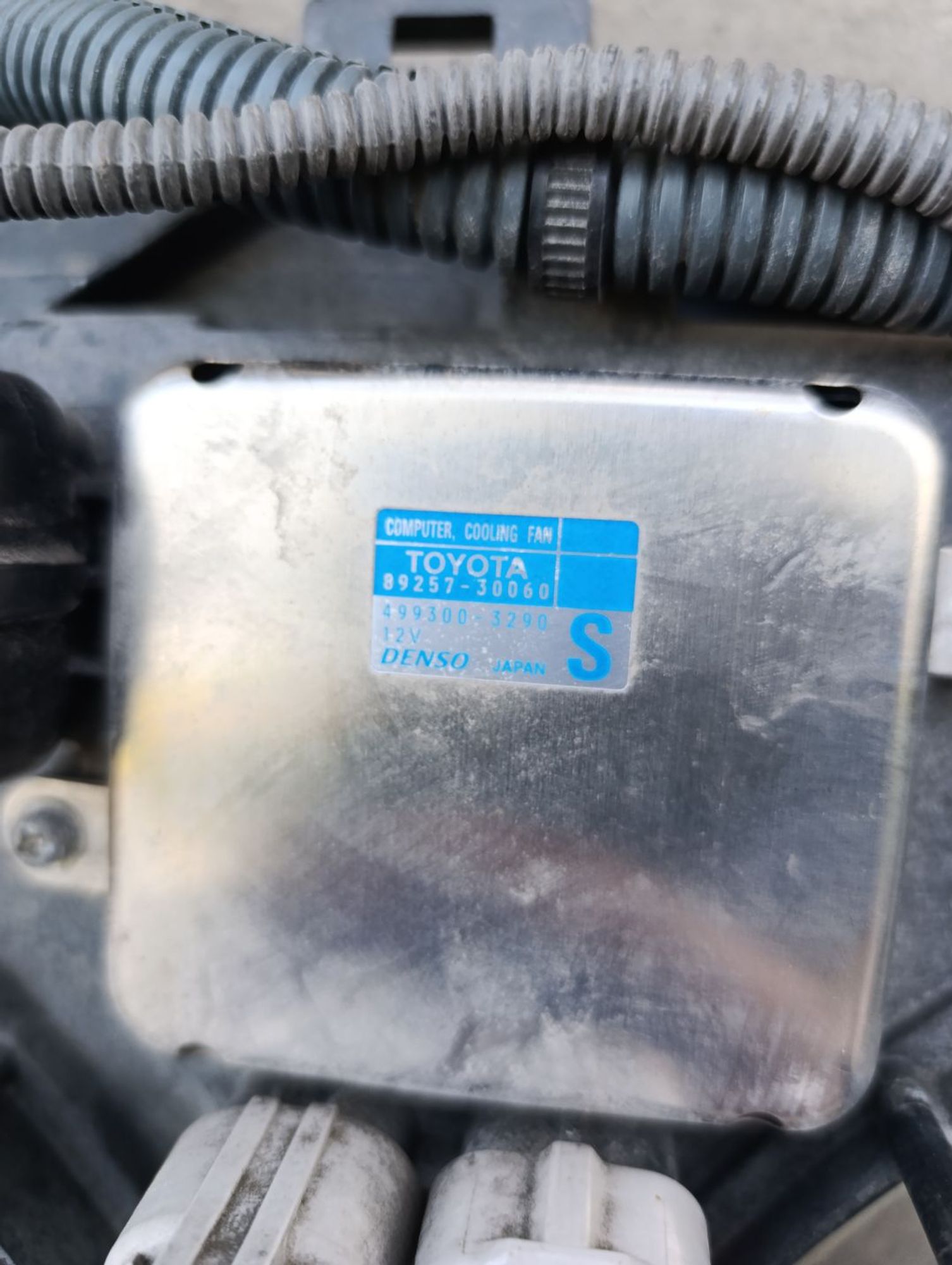 https://gcs.partsauto.market/rn-stockpro.appspot.com/thmbs/userImages/d9b05010c61782443e0b3e264cf05921/part/19ca94f5-765b-413f-b591-ef7409328be5_1748964438706.jpg