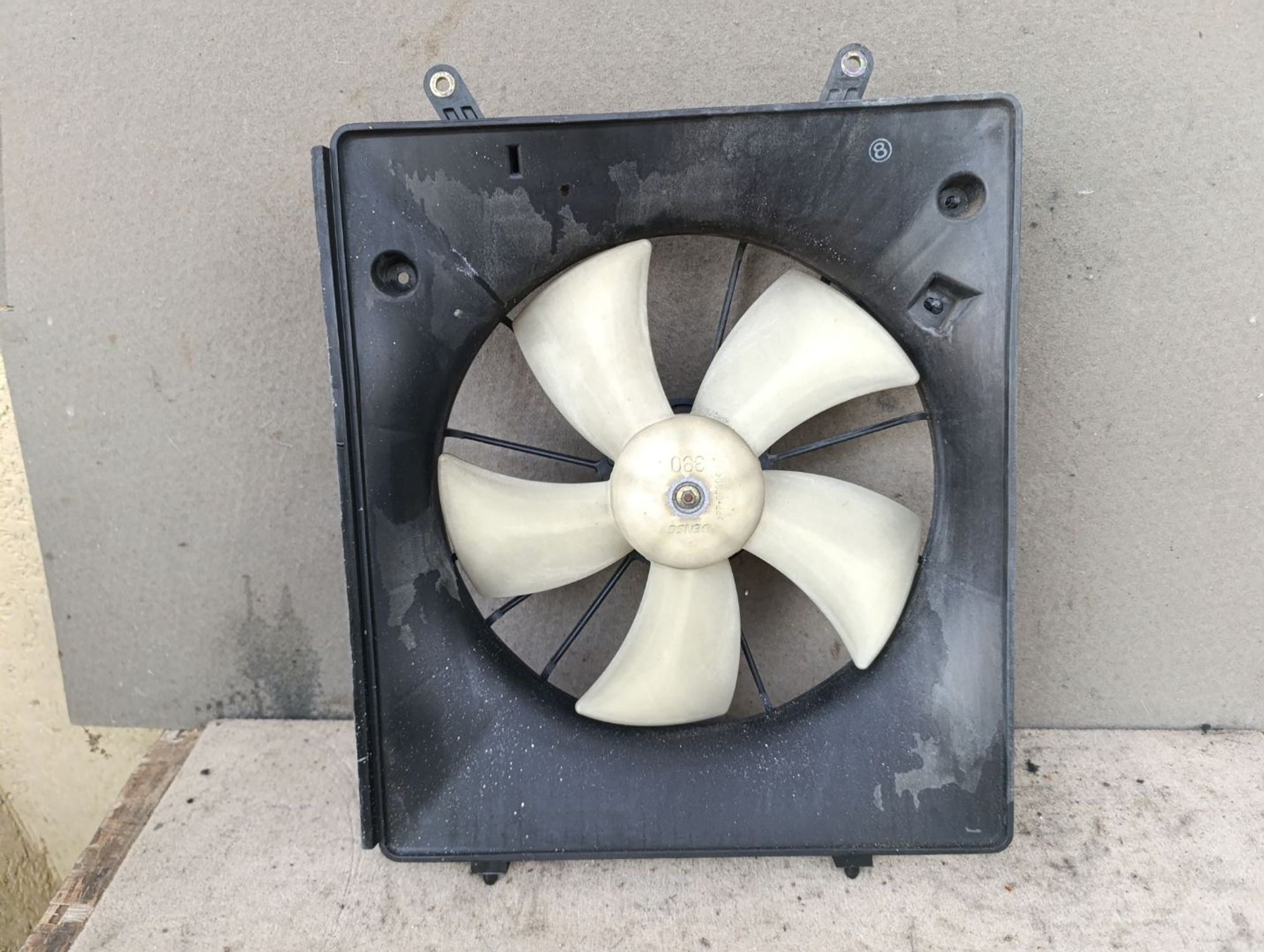 https://gcs.partsauto.market/rn-stockpro.appspot.com/thmbs/userImages/d9b05010c61782443e0b3e264cf05921/part/1caea4f8-54b1-4b26-b8cd-f4294ed1f785_1748960664892.jpg