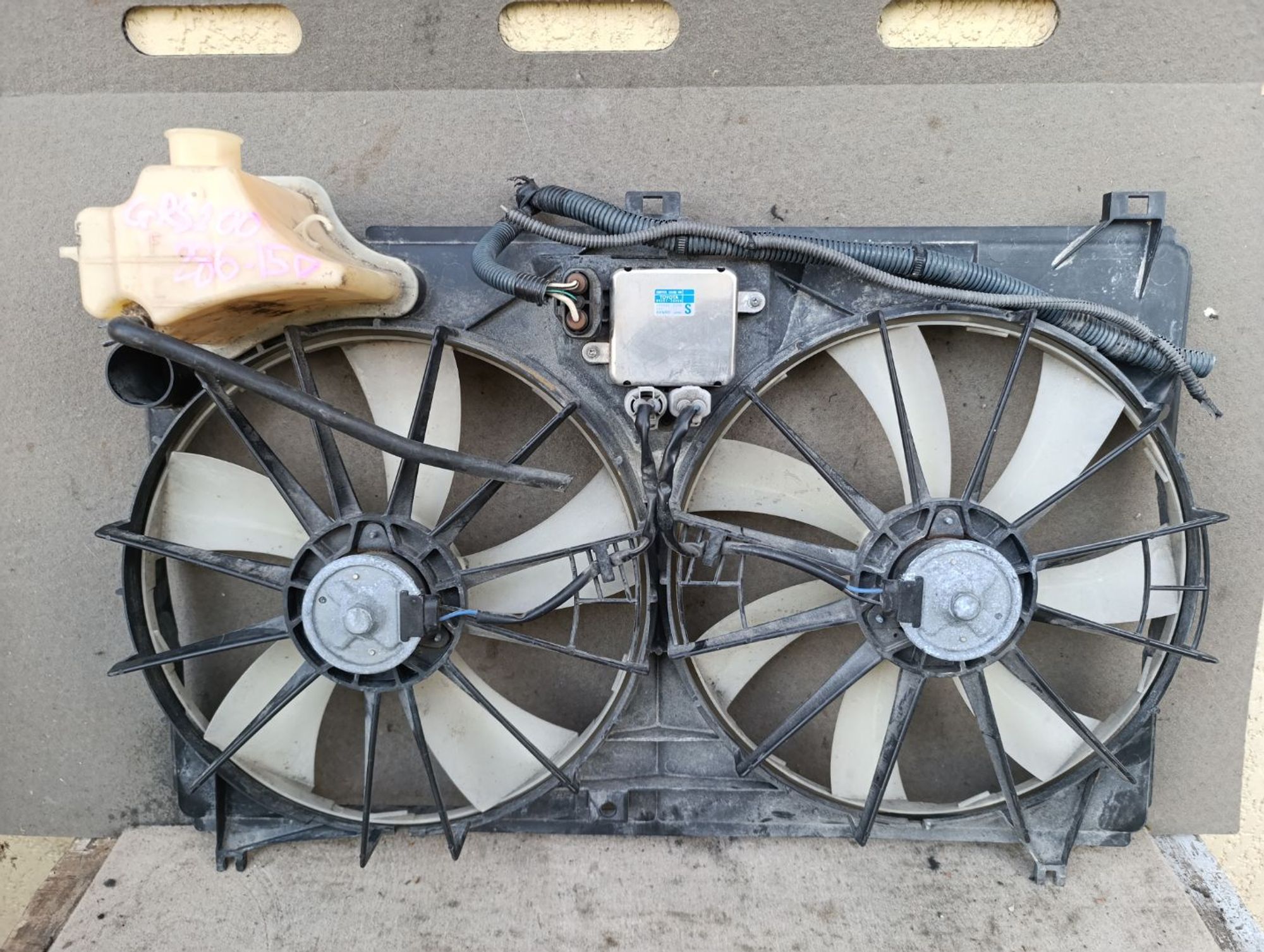 https://gcs.partsauto.market/rn-stockpro.appspot.com/thmbs/userImages/d9b05010c61782443e0b3e264cf05921/part/1e5bcc02-15d3-414c-badb-df95bd3fa80b_1748964432749.jpg
