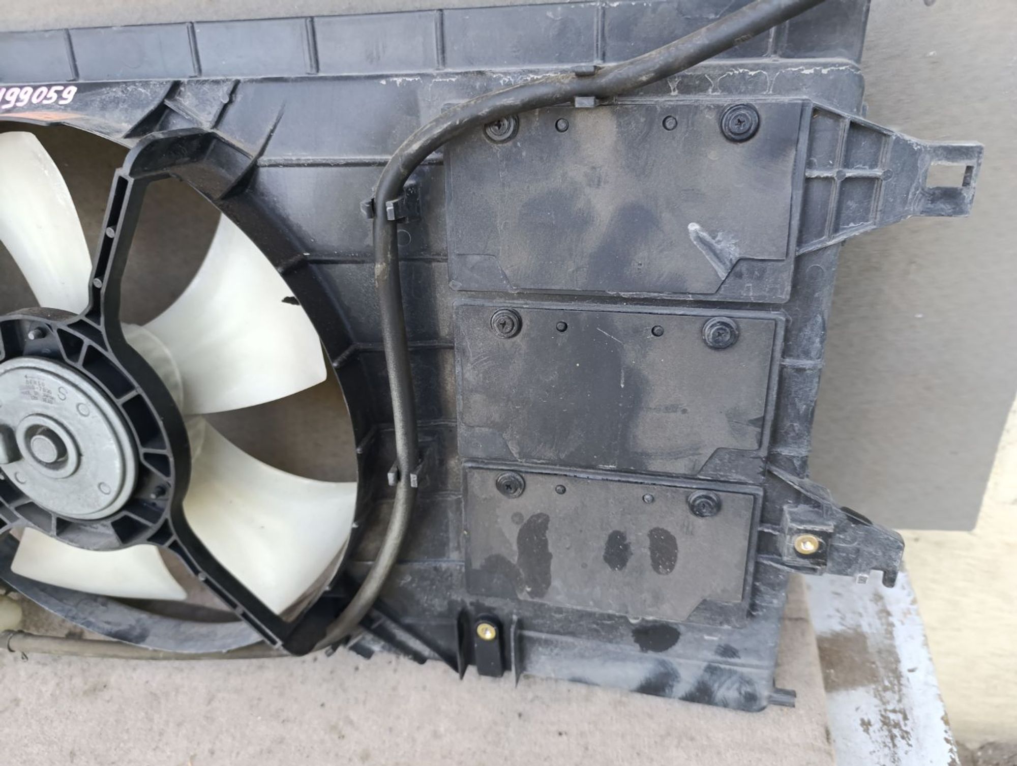 https://gcs.partsauto.market/rn-stockpro.appspot.com/thmbs/userImages/d9b05010c61782443e0b3e264cf05921/part/22f77d96-0536-4f8e-a45c-d2755ad4eb86_1748782636374.jpg