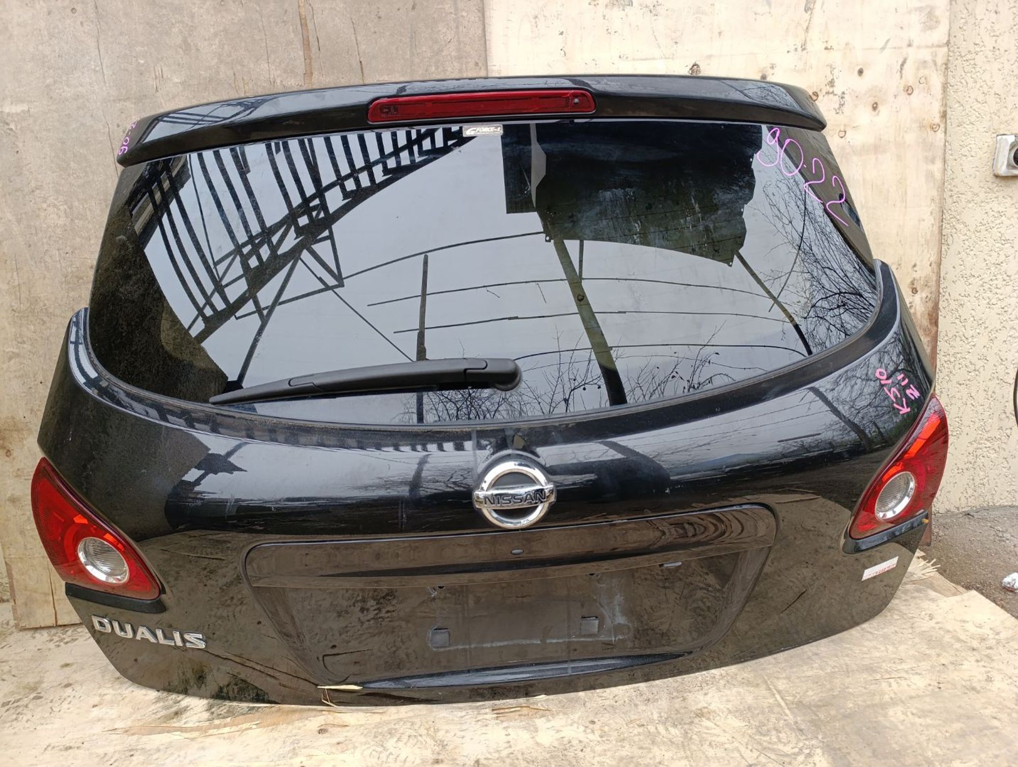 Дверь багажника Nissan Qashqai J10