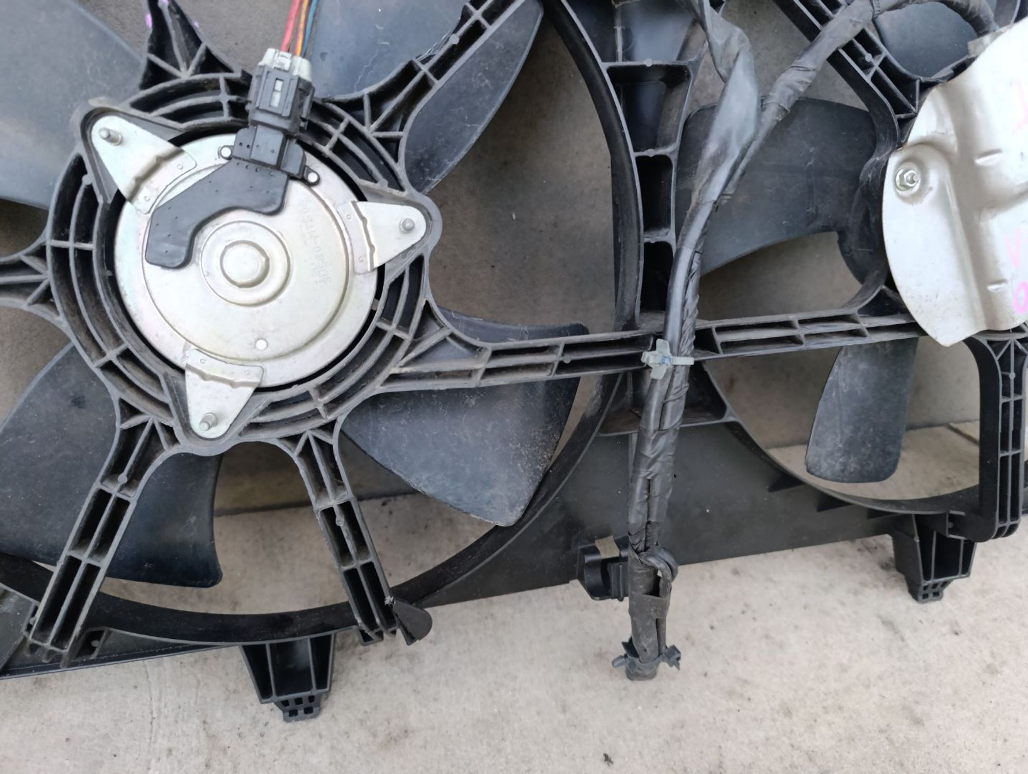 https://gcs.partsauto.market/rn-stockpro.appspot.com/thmbs/userImages/d9b05010c61782443e0b3e264cf05921/part/3fb9953f-2e78-4bbb-a1f0-23ff8f223e56_1748783990995.jpg