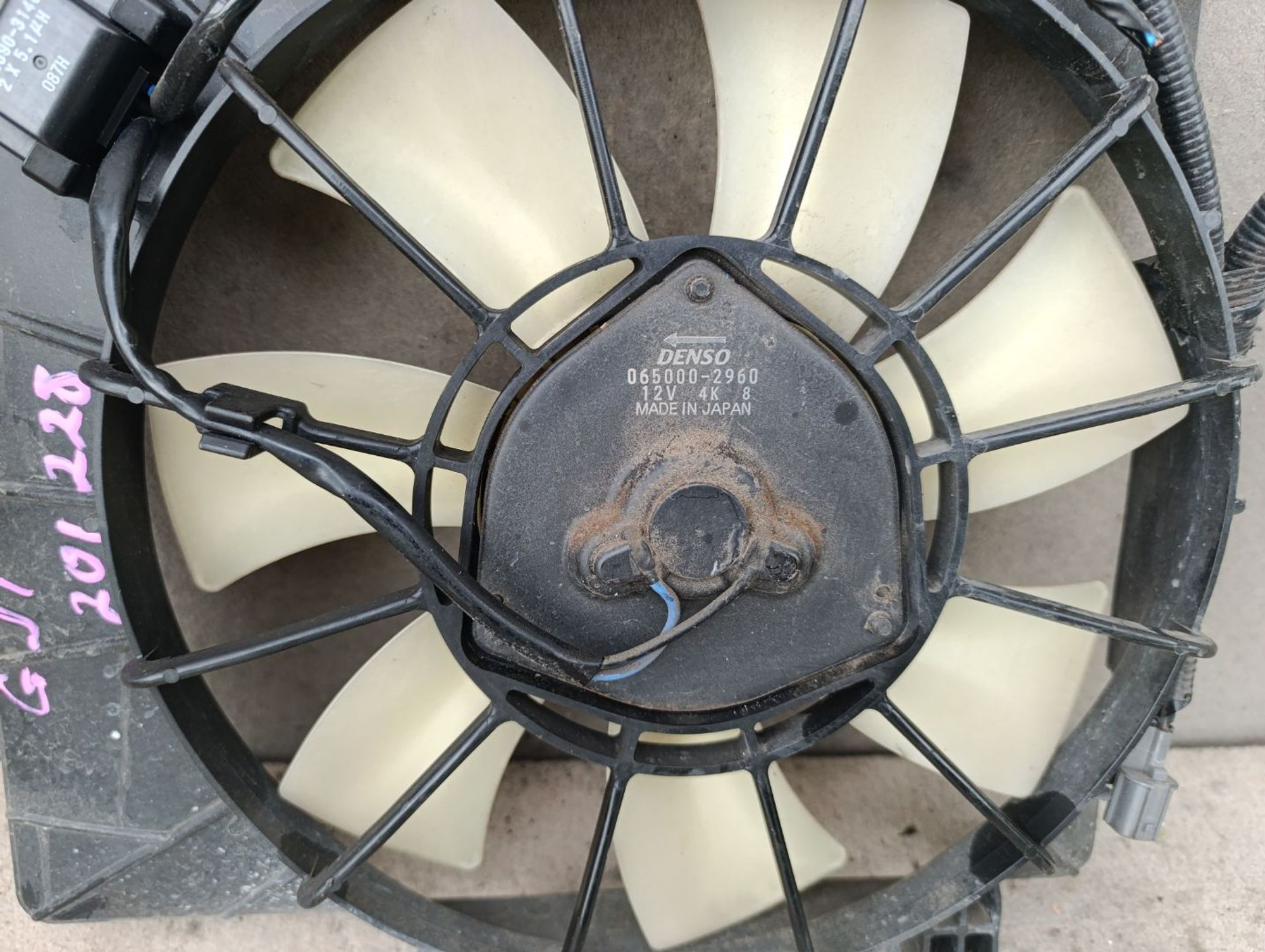 https://gcs.partsauto.market/rn-stockpro.appspot.com/thmbs/userImages/d9b05010c61782443e0b3e264cf05921/part/4599c342-2d07-49e0-8432-52895c526615_1748868255106.jpg