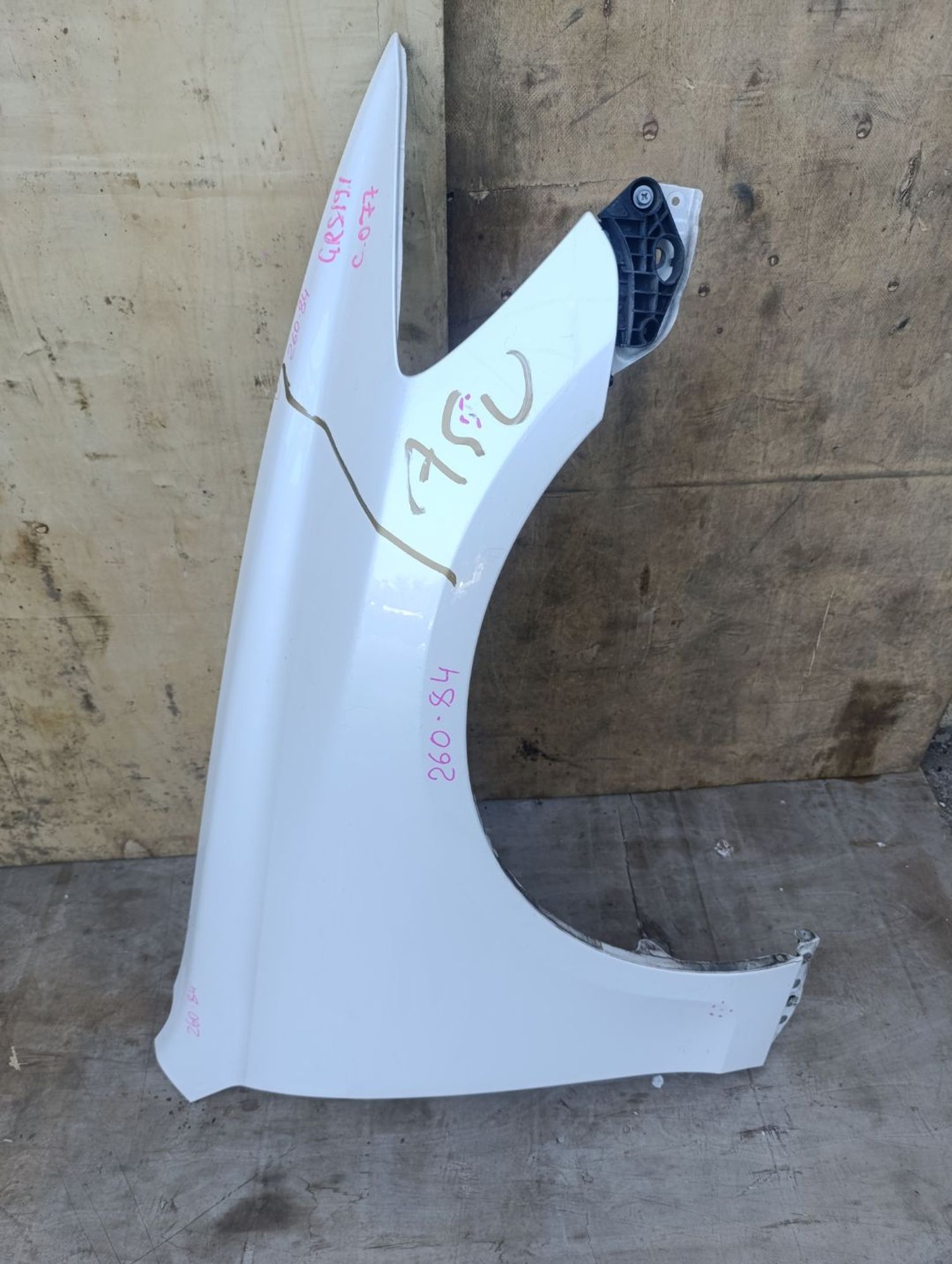 https://gcs.partsauto.market/rn-stockpro.appspot.com/thmbs/userImages/d9b05010c61782443e0b3e264cf05921/part/4dd0a052-d2f0-468d-a253-3747fd9e0d47_1749039945389.jpg