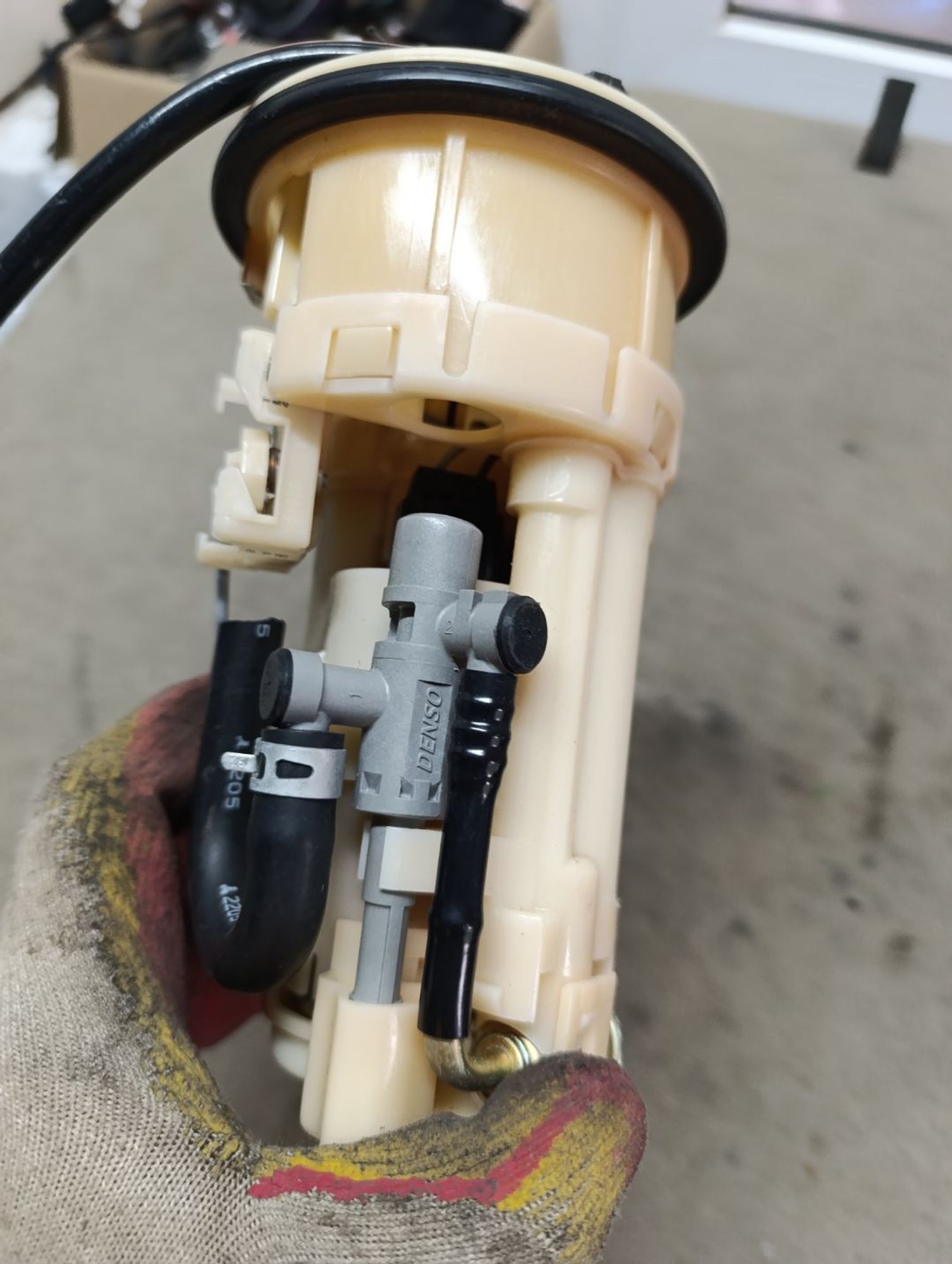 https://gcs.partsauto.market/rn-stockpro.appspot.com/thmbs/userImages/d9b05010c61782443e0b3e264cf05921/part/501ce9b0-7463-42b6-8d81-2ba6eeb98703_1750253796883.jpg
