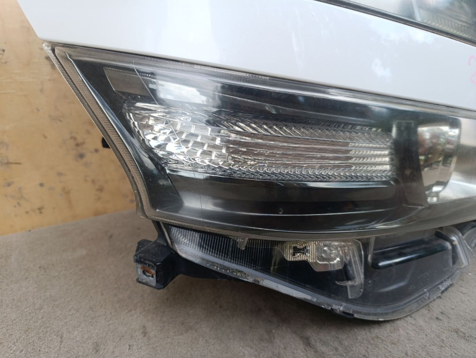 https://gcs.partsauto.market/rn-stockpro.appspot.com/thmbs/userImages/d9b05010c61782443e0b3e264cf05921/part/521de253-3ebf-4449-b0f1-30ed7b2505c9_1750517953936.jpg