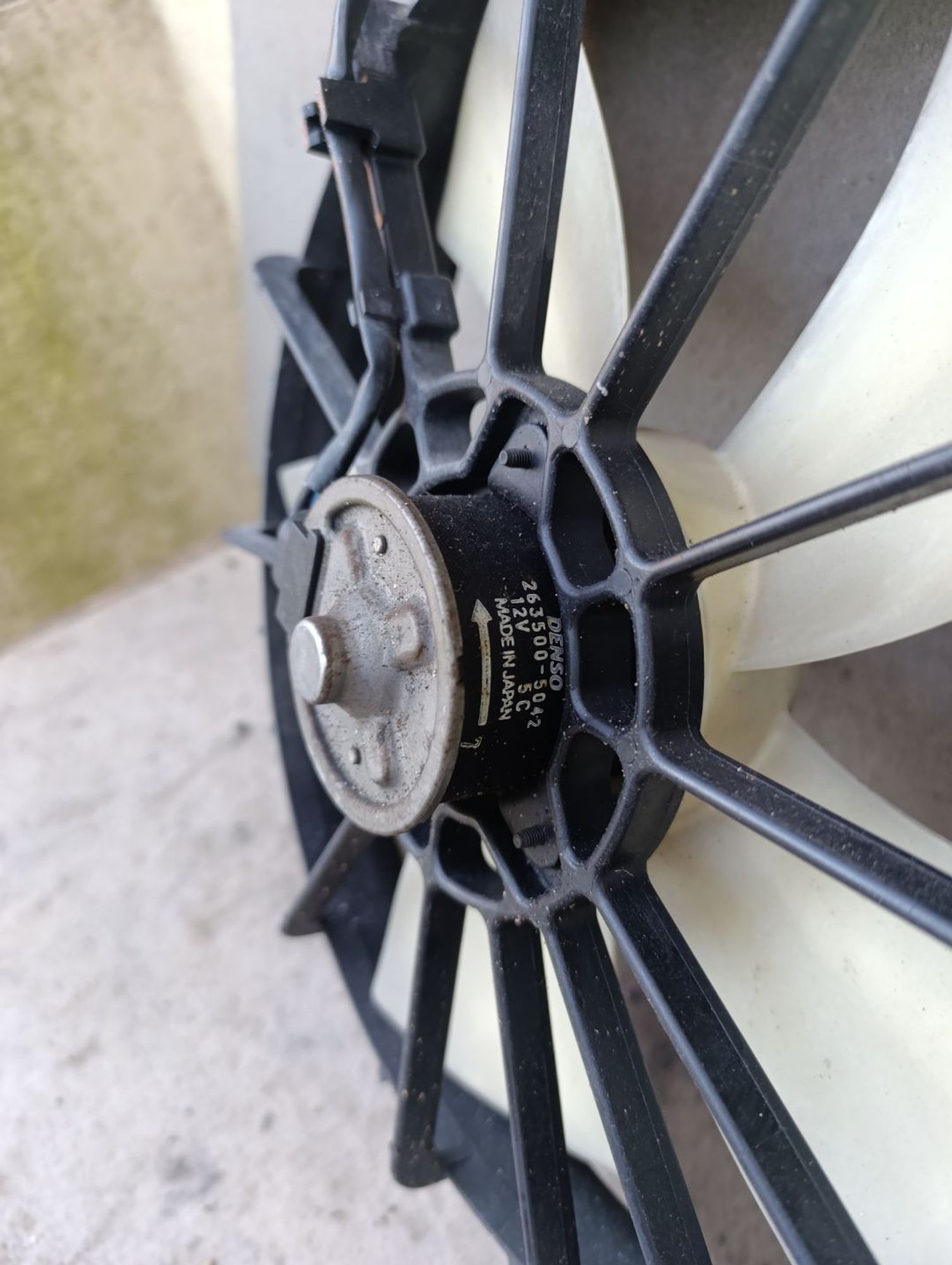 https://gcs.partsauto.market/rn-stockpro.appspot.com/thmbs/userImages/d9b05010c61782443e0b3e264cf05921/part/591b1e22-9302-42cb-9d1a-306939651dbd_1748960661999.jpg
