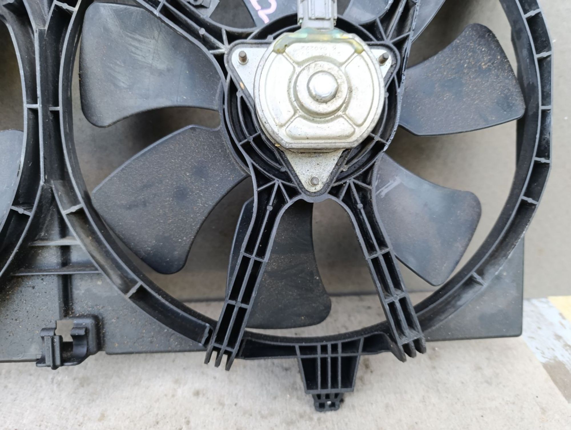 https://gcs.partsauto.market/rn-stockpro.appspot.com/thmbs/userImages/d9b05010c61782443e0b3e264cf05921/part/5e005d68-a549-4e96-b6fd-6d27f24ae5a4_1748782384671.jpg