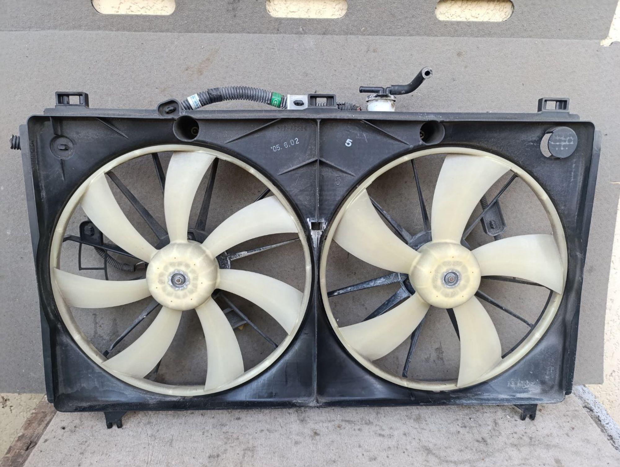 https://gcs.partsauto.market/rn-stockpro.appspot.com/thmbs/userImages/d9b05010c61782443e0b3e264cf05921/part/5f209612-5e74-459c-8472-c10e6f1f1524_1748964955316.jpg
