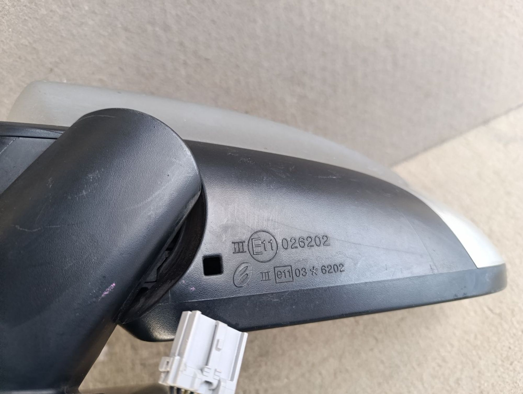 https://gcs.partsauto.market/rn-stockpro.appspot.com/thmbs/userImages/d9b05010c61782443e0b3e264cf05921/part/6121f419-b3dd-40a2-9e52-6b495af9887b_1736948334774.jpg