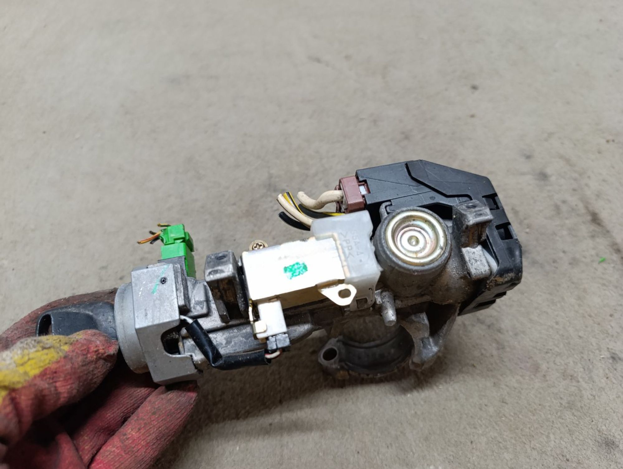 https://gcs.partsauto.market/rn-stockpro.appspot.com/thmbs/userImages/d9b05010c61782443e0b3e264cf05921/part/637067fe-9924-4a52-b0c1-4f5d785abd2a_1750246991148.jpg