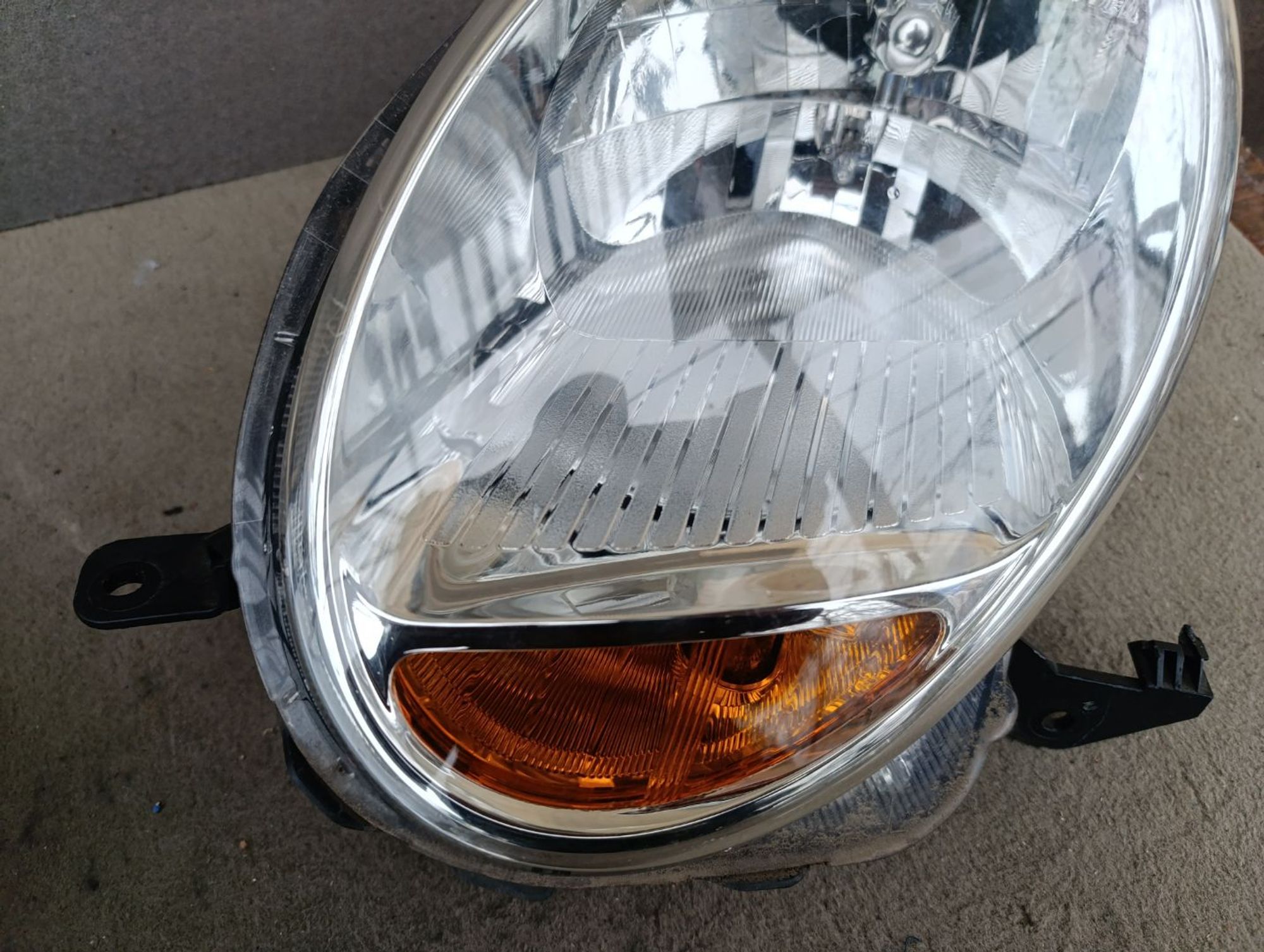 https://gcs.partsauto.market/rn-stockpro.appspot.com/thmbs/userImages/d9b05010c61782443e0b3e264cf05921/part/679e0ed8-7bf8-4890-8360-16be279a690c_1737032874698.jpg