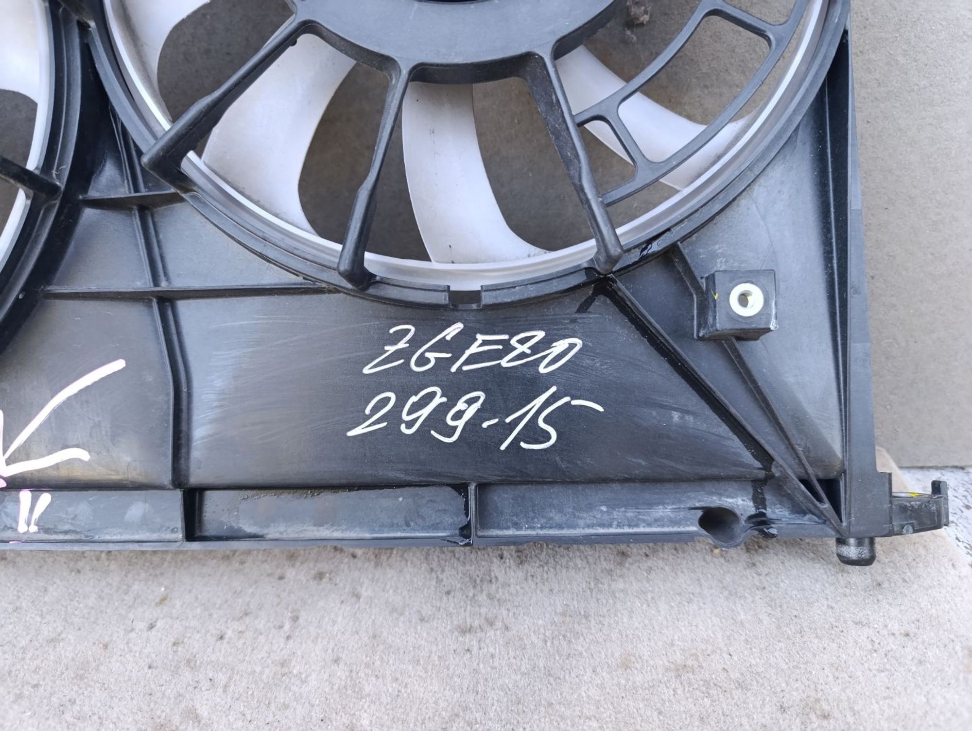 https://gcs.partsauto.market/rn-stockpro.appspot.com/thmbs/userImages/d9b05010c61782443e0b3e264cf05921/part/68d7ccaf-0071-4e45-9504-707a5a57b12a_1748698180747.jpg
