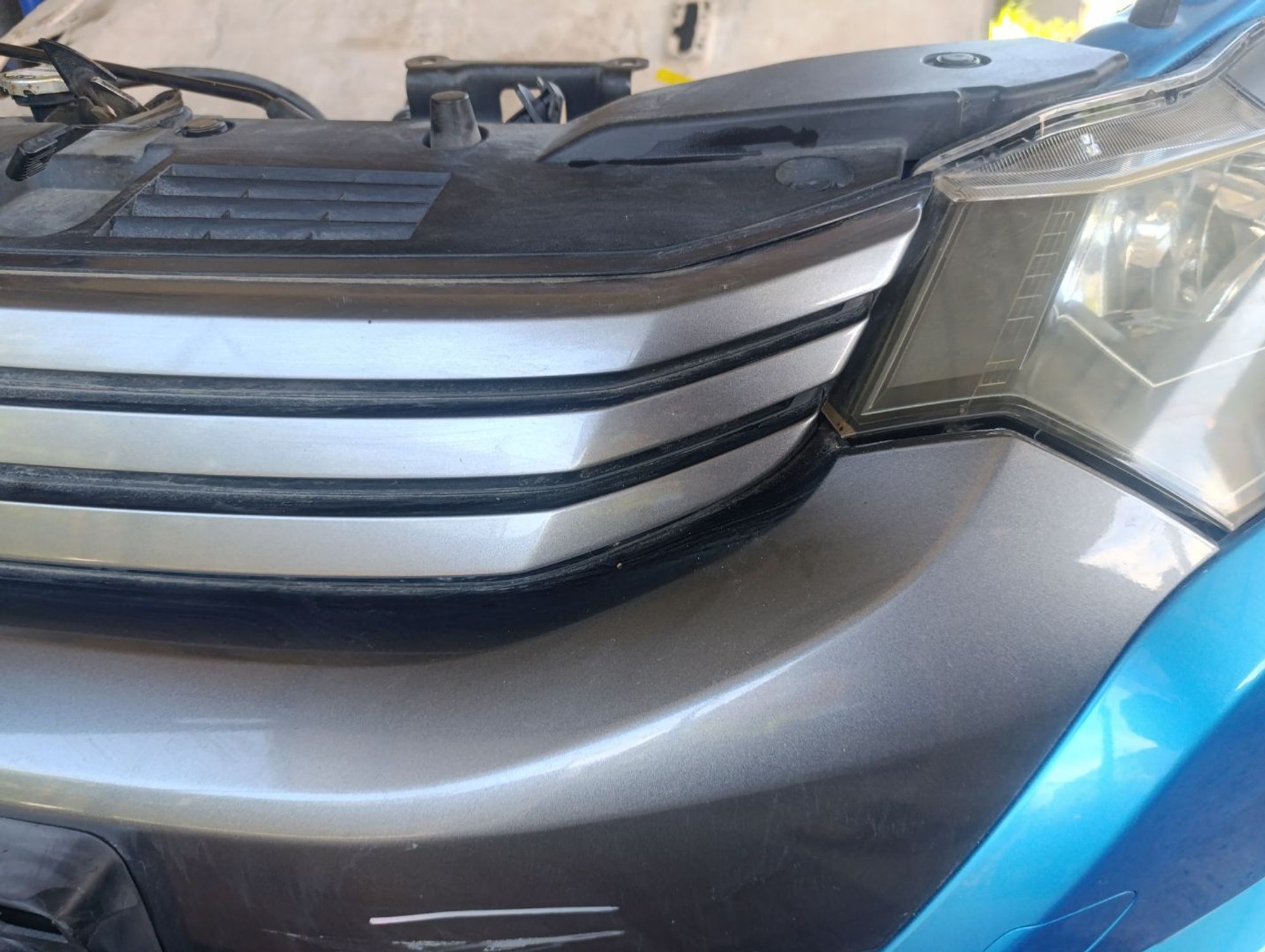 https://gcs.partsauto.market/rn-stockpro.appspot.com/thmbs/userImages/d9b05010c61782443e0b3e264cf05921/part/78520ef0-8d9a-4dfd-9af9-e8f8174ec39d_1748769107010.jpg