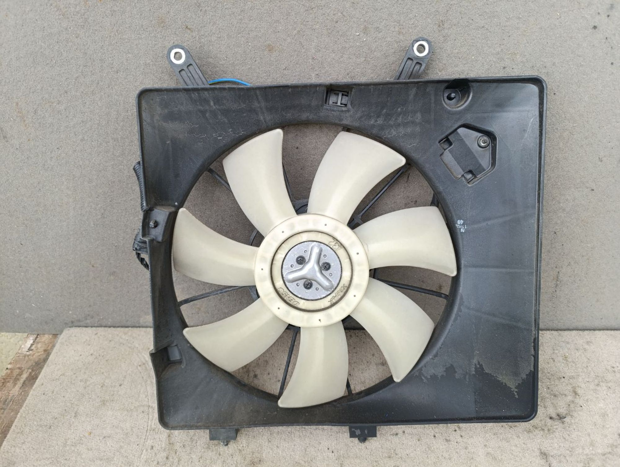 https://gcs.partsauto.market/rn-stockpro.appspot.com/thmbs/userImages/d9b05010c61782443e0b3e264cf05921/part/7920b216-cbaa-4e93-a5ba-3655a19747df_1748868343292.jpg
