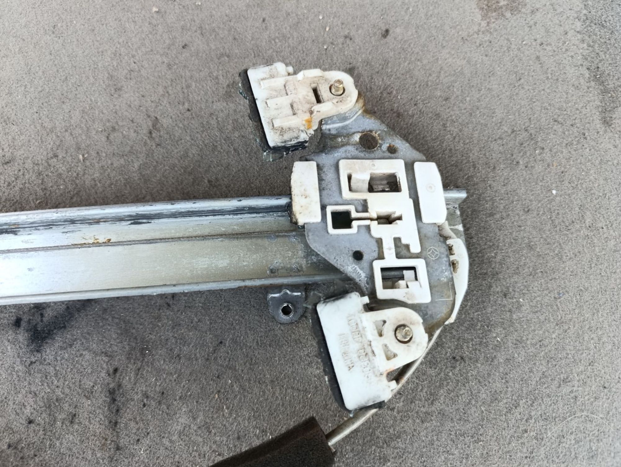 https://gcs.partsauto.market/rn-stockpro.appspot.com/thmbs/userImages/d9b05010c61782443e0b3e264cf05921/part/79835faa-2cff-4e83-9b7c-54a99970ad47_1749114346591.jpg