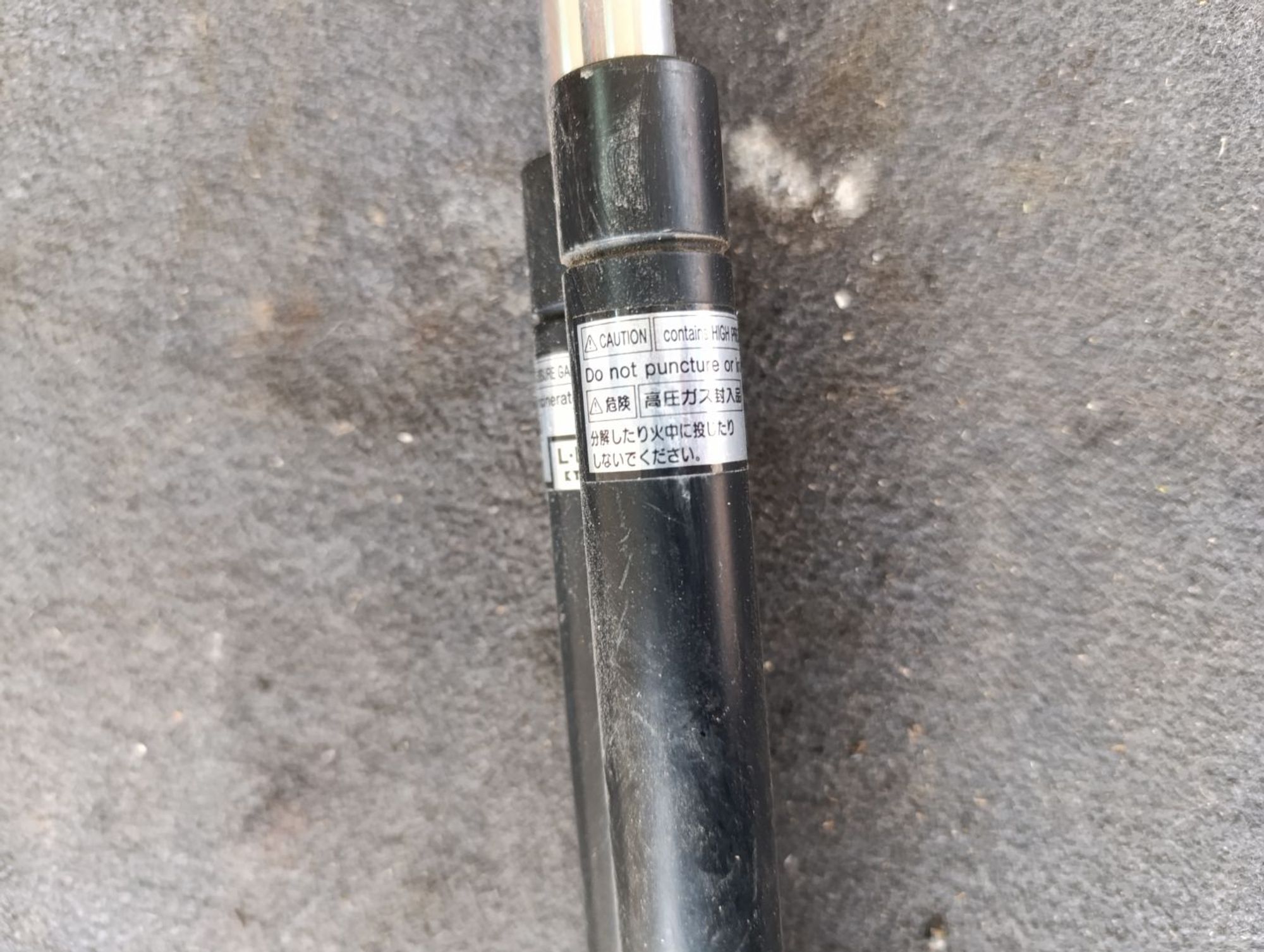 https://gcs.partsauto.market/rn-stockpro.appspot.com/thmbs/userImages/d9b05010c61782443e0b3e264cf05921/part/7b842619-a107-46b1-b8f0-32232daef5e4_1741006364378.jpg
