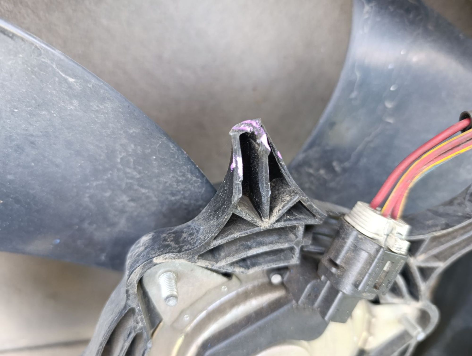 https://gcs.partsauto.market/rn-stockpro.appspot.com/thmbs/userImages/d9b05010c61782443e0b3e264cf05921/part/82854edb-8306-40cb-ac20-8d959782936e_1748784117377.jpg