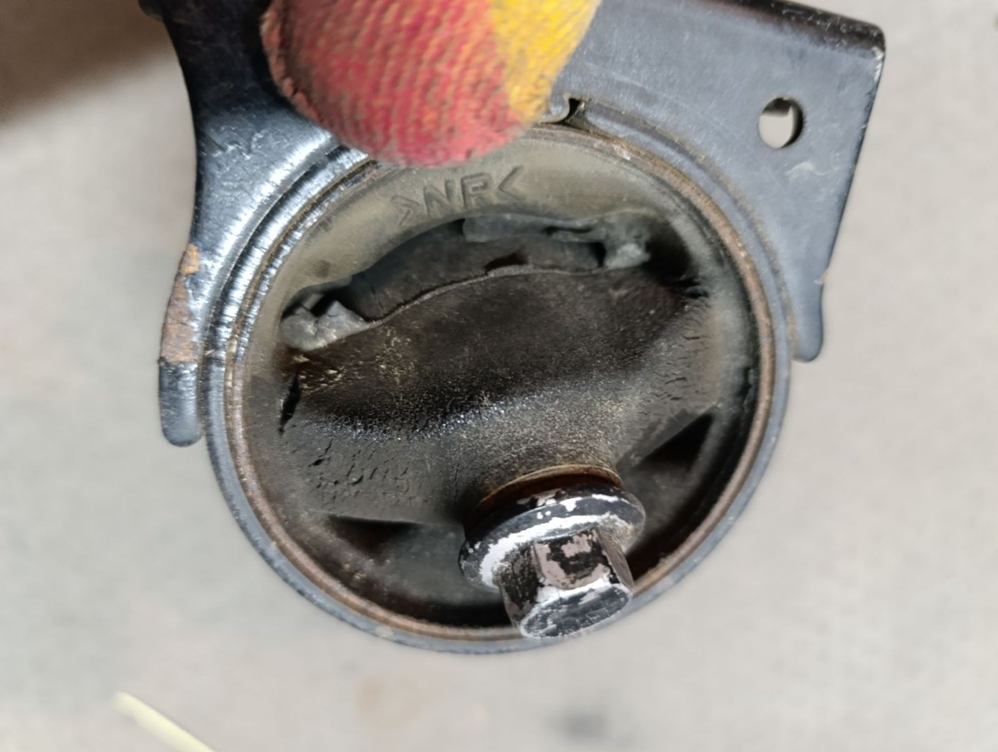 https://gcs.partsauto.market/rn-stockpro.appspot.com/thmbs/userImages/d9b05010c61782443e0b3e264cf05921/part/8f07f528-d170-4c62-8c31-ea9c72f880e5_1740584164220.jpg