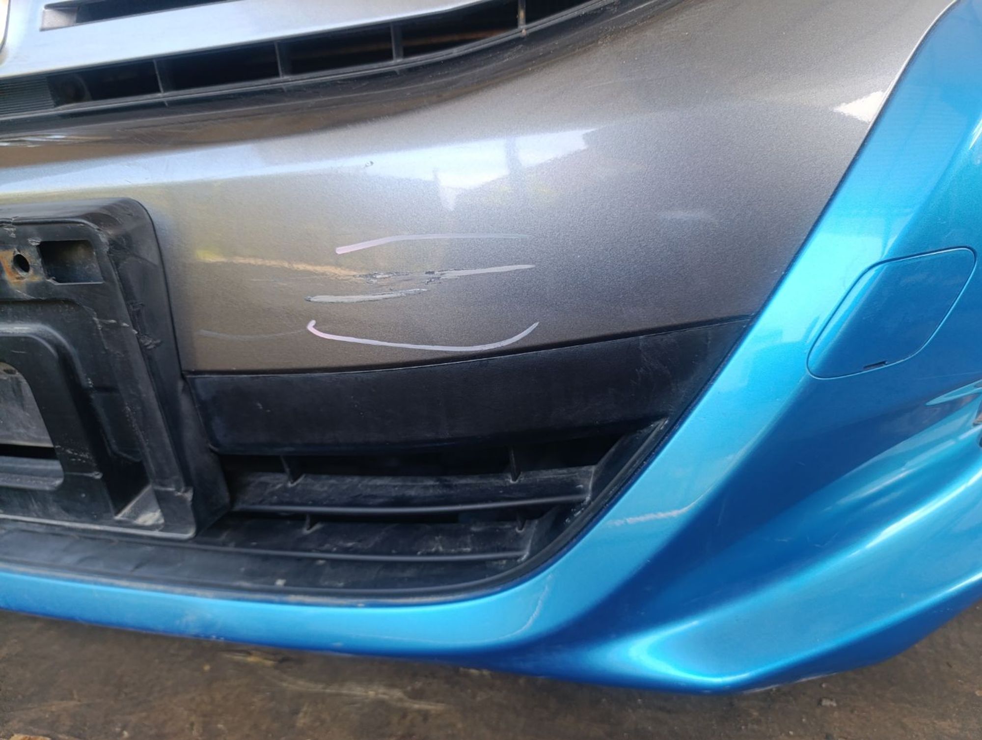 https://gcs.partsauto.market/rn-stockpro.appspot.com/thmbs/userImages/d9b05010c61782443e0b3e264cf05921/part/9a759c6d-84e4-4089-a09d-c70d2d4a0898_1748769103871.jpg