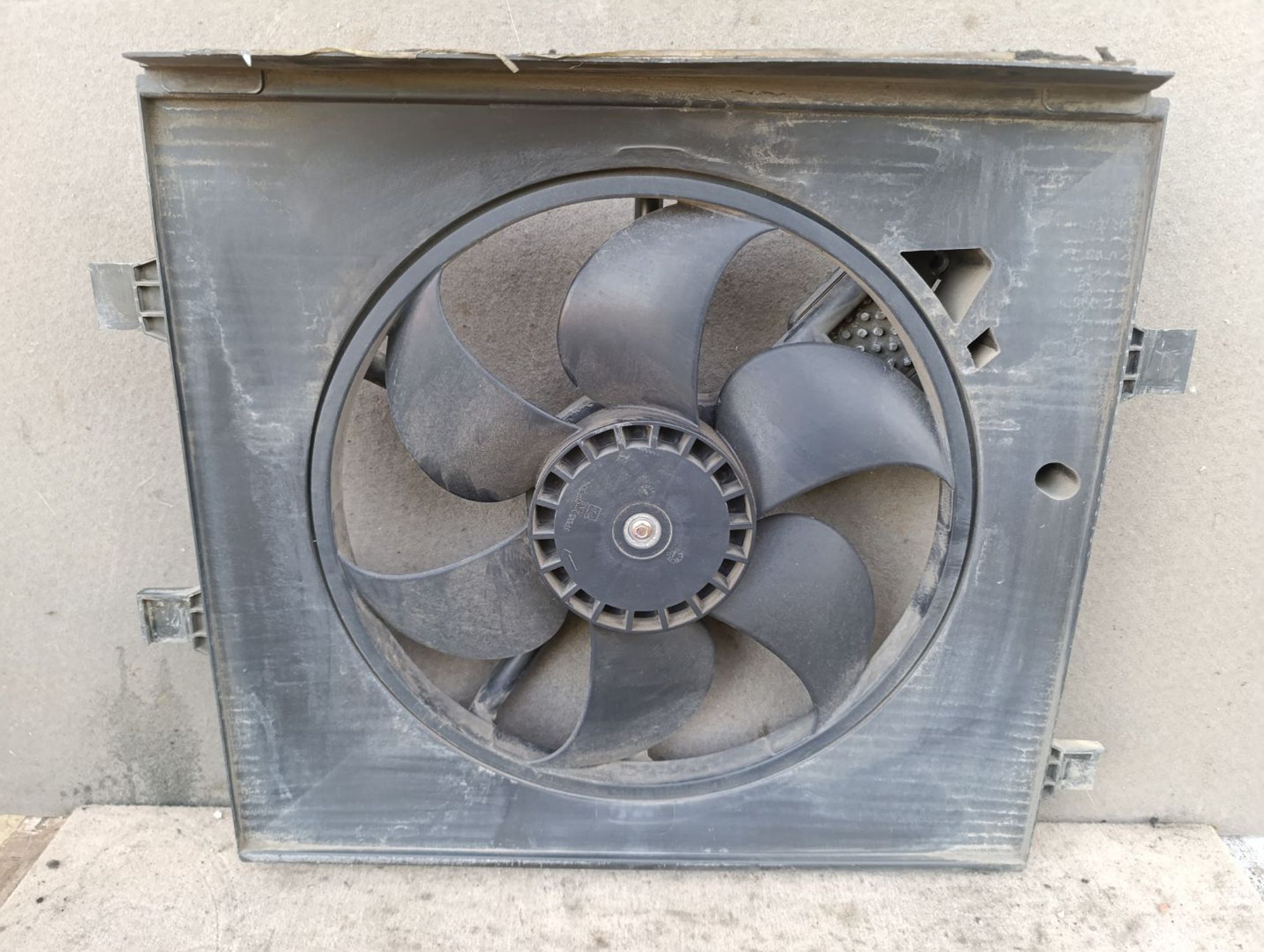 https://gcs.partsauto.market/rn-stockpro.appspot.com/thmbs/userImages/d9b05010c61782443e0b3e264cf05921/part/9c5b4aa3-4348-4090-bcf1-d1f2548afe0a_1748961347111.jpg