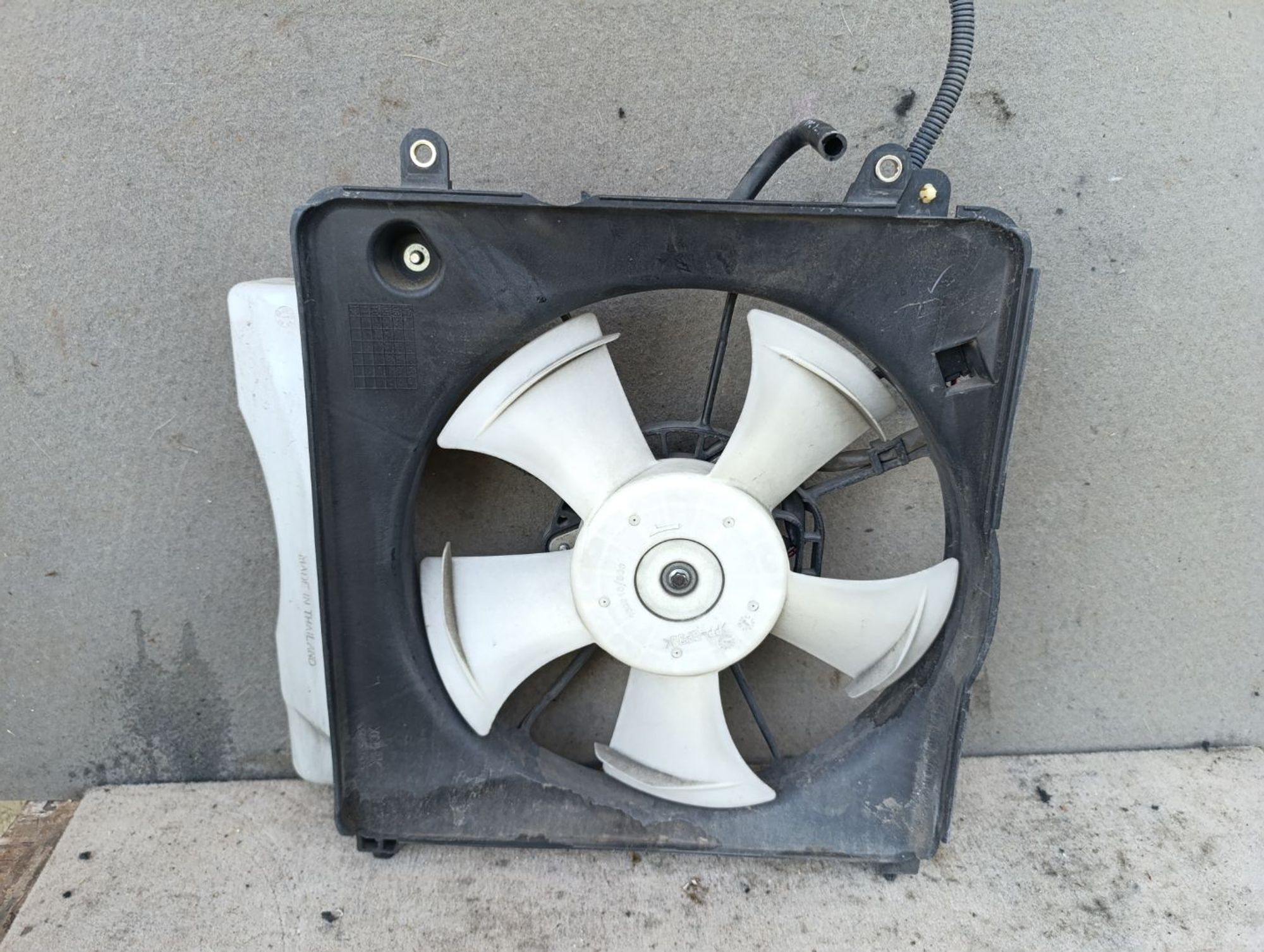 https://gcs.partsauto.market/rn-stockpro.appspot.com/thmbs/userImages/d9b05010c61782443e0b3e264cf05921/part/9f2256a9-82de-4b55-9ebc-d31057d7a404_1748959979672.jpg
