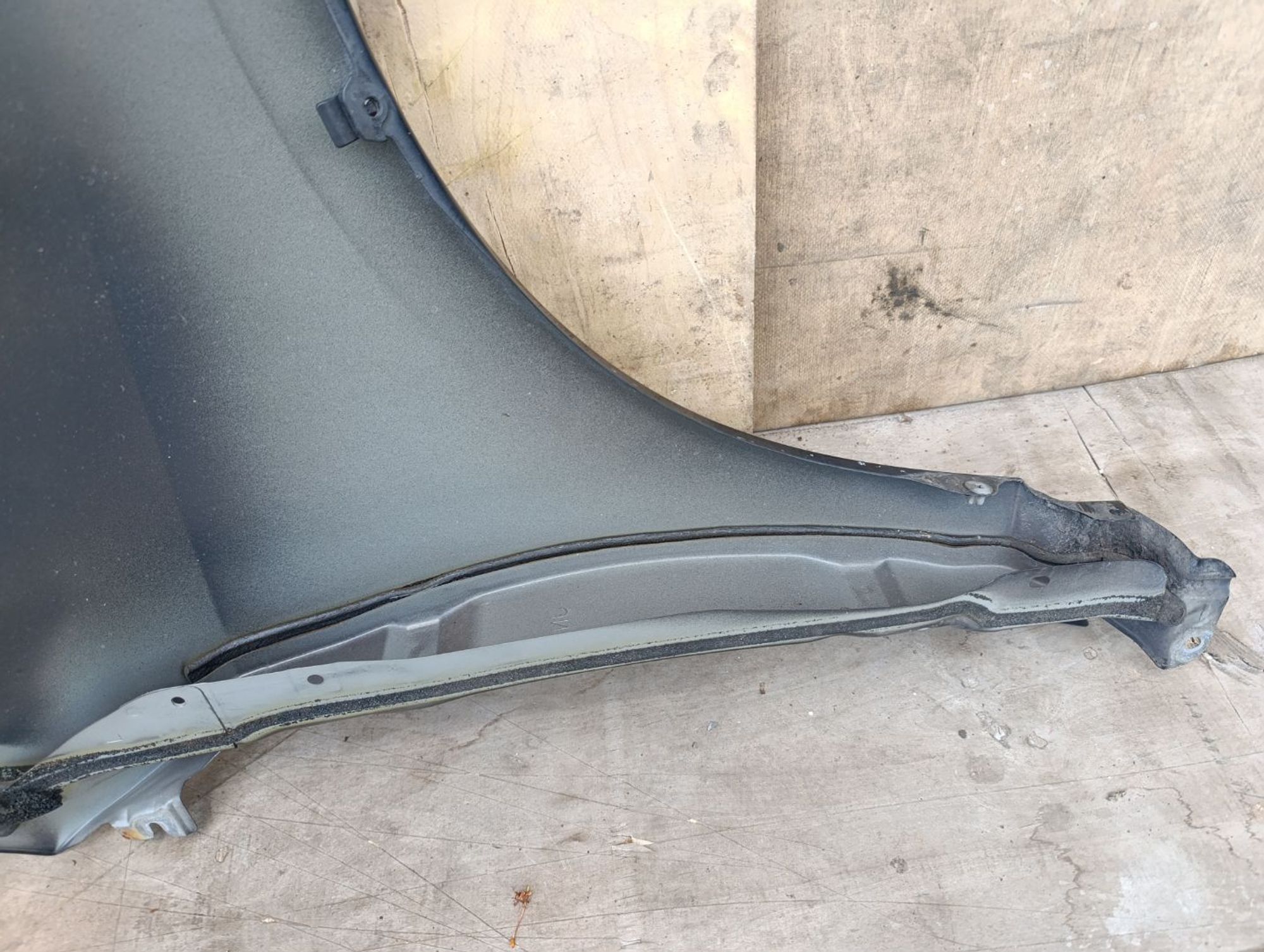 https://gcs.partsauto.market/rn-stockpro.appspot.com/thmbs/userImages/d9b05010c61782443e0b3e264cf05921/part/a0a6cf9d-6659-4a74-8fba-724a73fca006_1749041898556.jpg