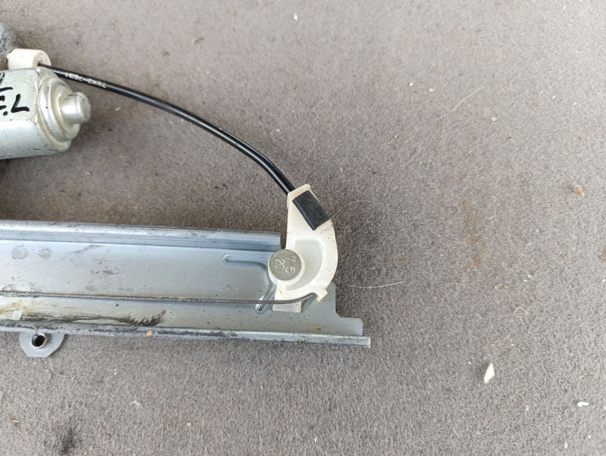https://gcs.partsauto.market/rn-stockpro.appspot.com/thmbs/userImages/d9b05010c61782443e0b3e264cf05921/part/a3b8bfc8-59d5-463b-8744-1493f466cb97_1749114227068.jpg