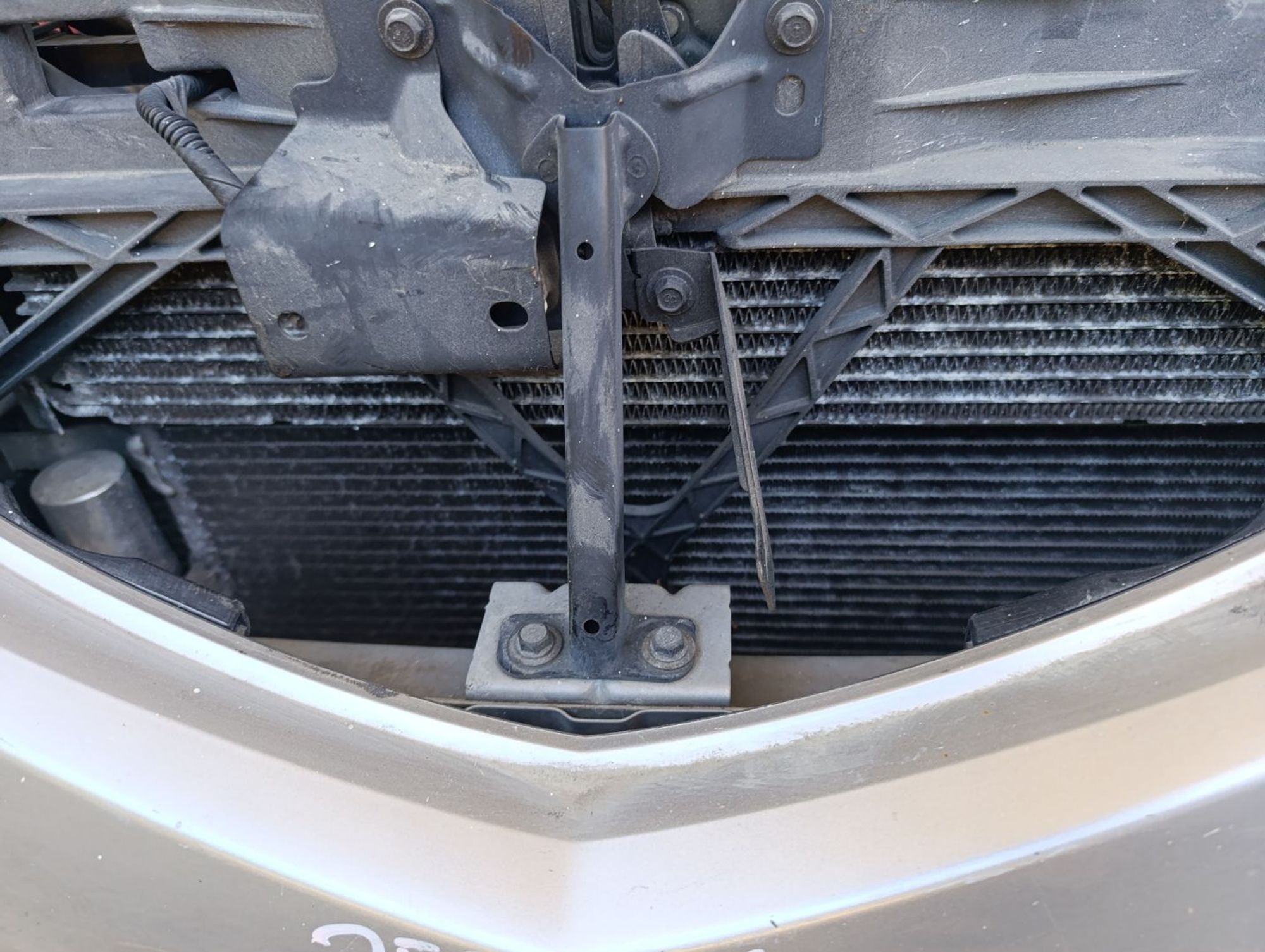 https://gcs.partsauto.market/rn-stockpro.appspot.com/thmbs/userImages/d9b05010c61782443e0b3e264cf05921/part/a5ebd166-3a15-44b8-a90d-3ad4da21a8b8_1748767654326.jpg