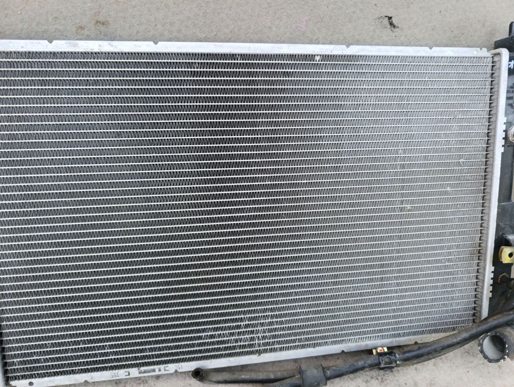 https://gcs.partsauto.market/rn-stockpro.appspot.com/thmbs/userImages/d9b05010c61782443e0b3e264cf05921/part/a817ab9a-b798-4c67-abf0-5eca6528f259_1748782724821.jpg