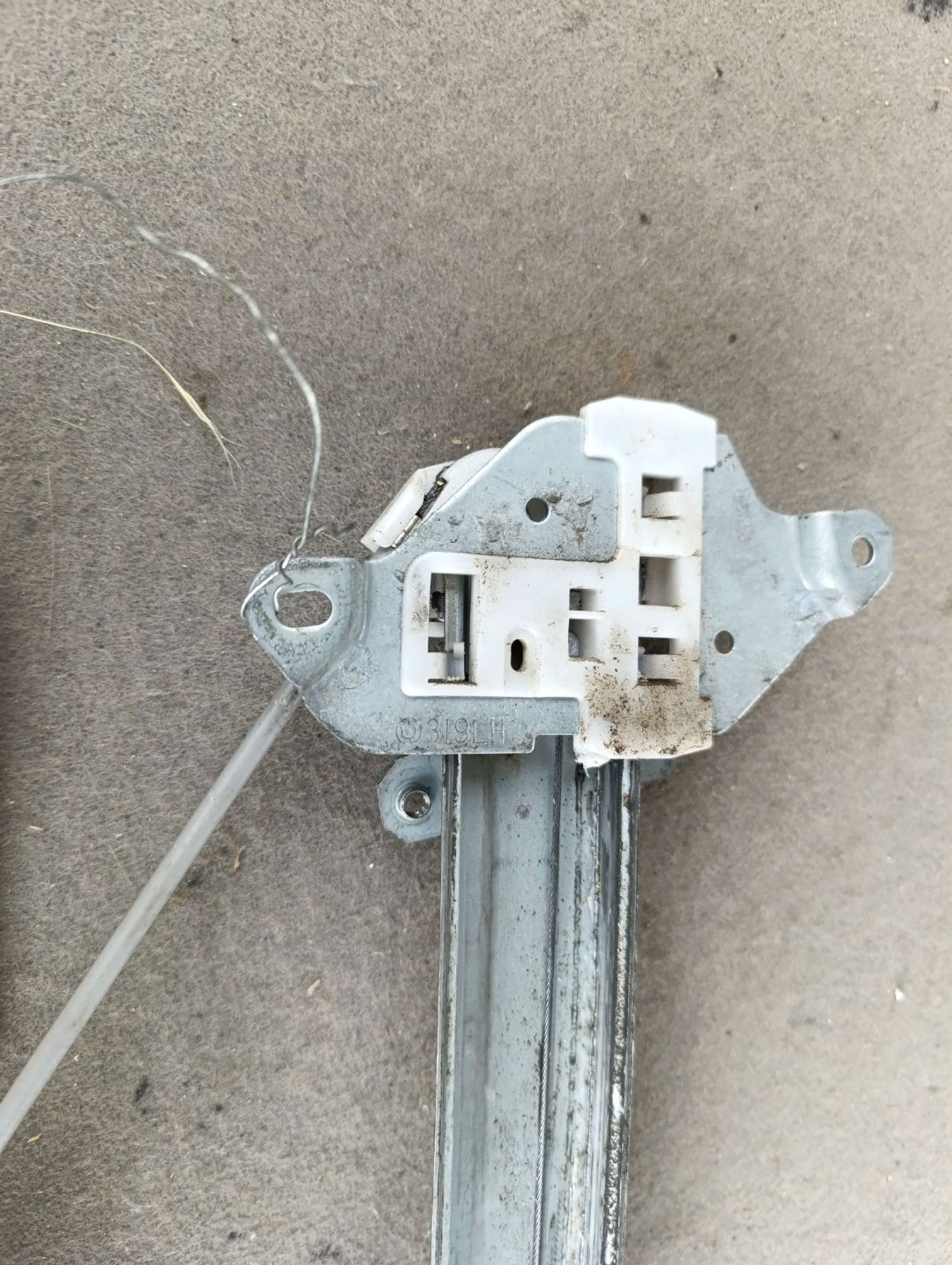 https://gcs.partsauto.market/rn-stockpro.appspot.com/thmbs/userImages/d9b05010c61782443e0b3e264cf05921/part/ae585568-b6e0-44a2-ba47-67d9fc333ecf_1749110159646.jpg