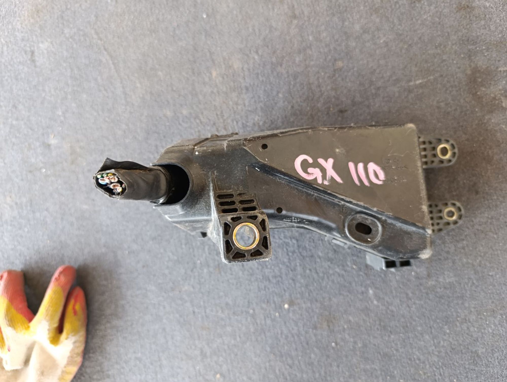 https://gcs.partsauto.market/rn-stockpro.appspot.com/thmbs/userImages/d9b05010c61782443e0b3e264cf05921/part/aee1995b-ea53-45a0-aefb-b8435547f497_1740912528936.jpg