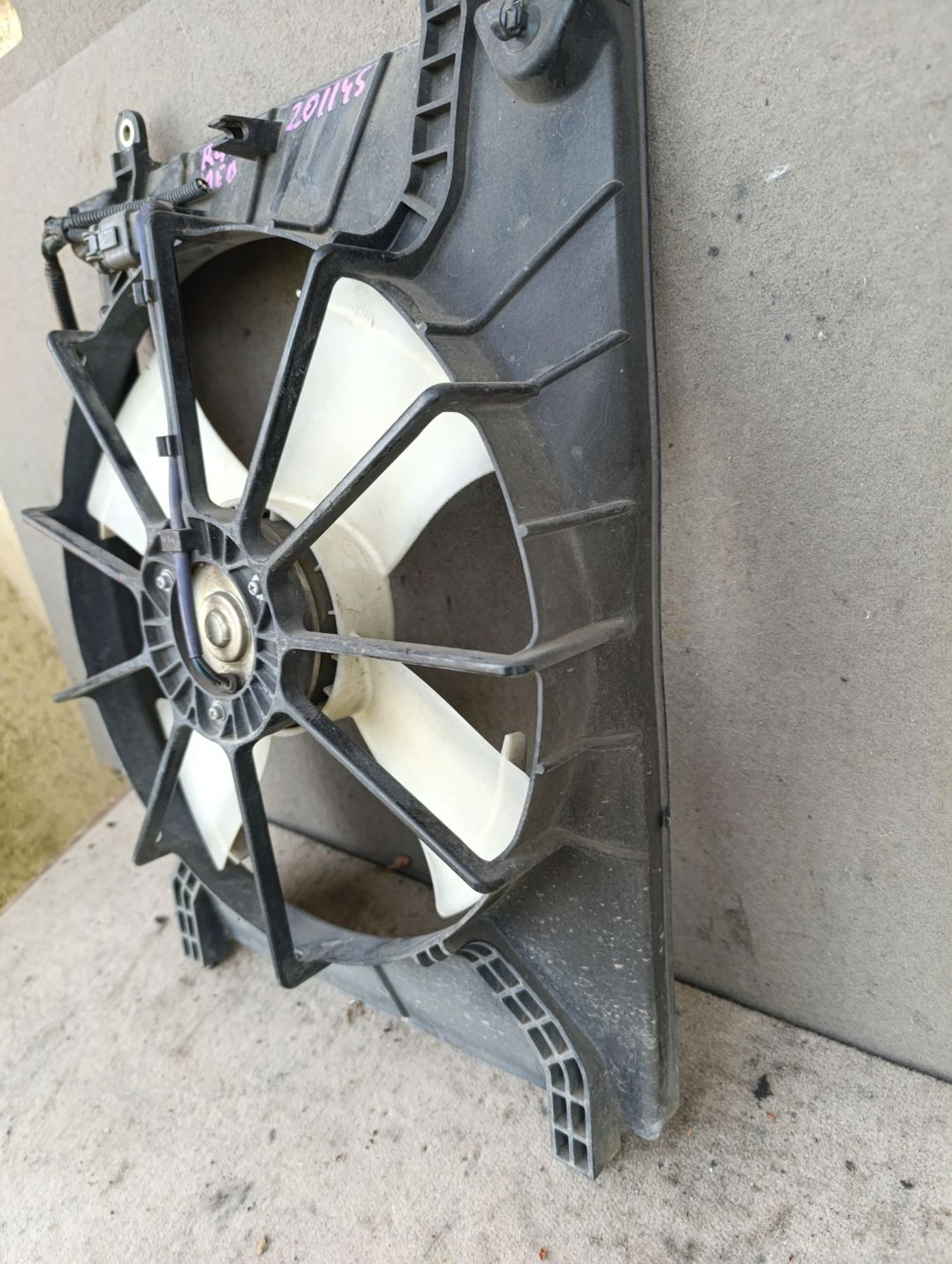 https://gcs.partsauto.market/rn-stockpro.appspot.com/thmbs/userImages/d9b05010c61782443e0b3e264cf05921/part/b0078f98-90b5-43d9-a7ea-1c70a5a74aaa_1748960211677.jpg