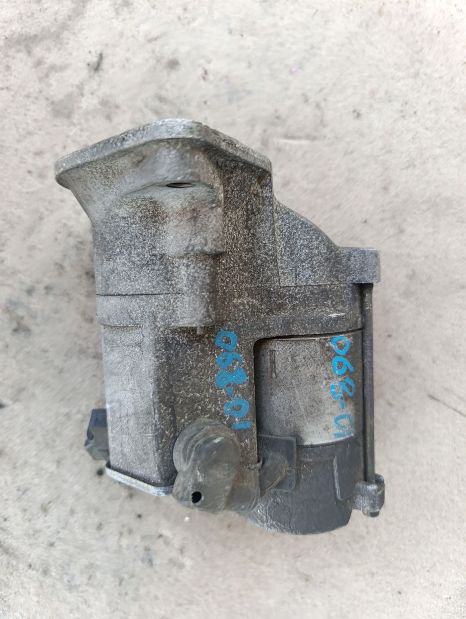 https://gcs.partsauto.market/rn-stockpro.appspot.com/thmbs/userImages/d9b05010c61782443e0b3e264cf05921/part/bf9a16bb-84b0-4aea-a00b-2b7528ea135b_1750325650335.jpg