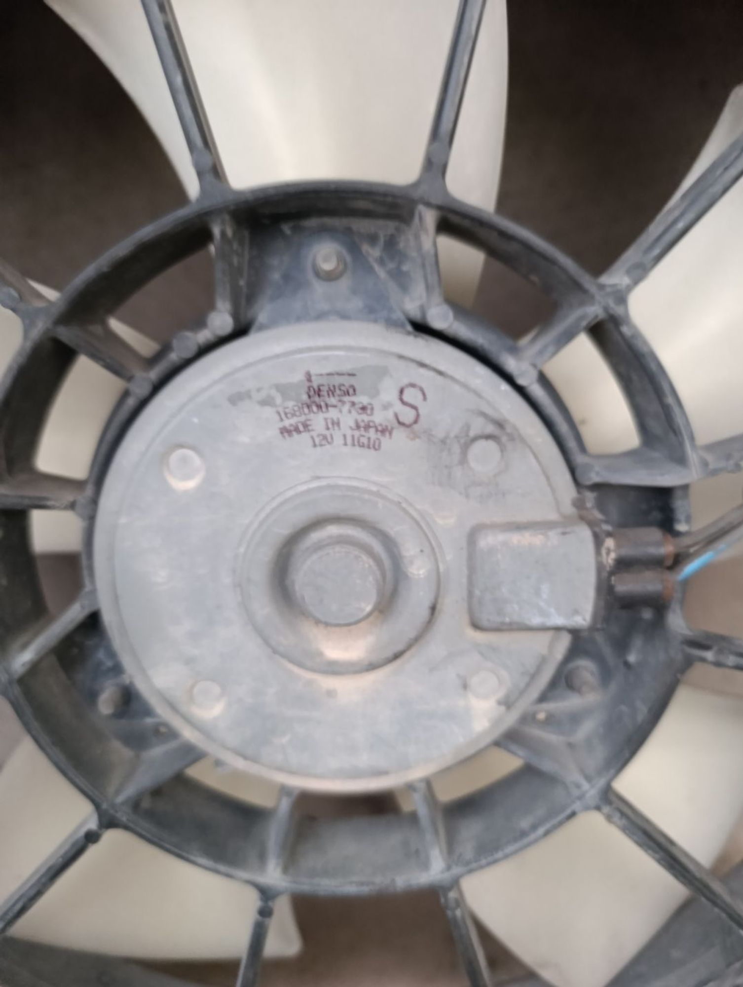 https://gcs.partsauto.market/rn-stockpro.appspot.com/thmbs/userImages/d9b05010c61782443e0b3e264cf05921/part/c1379eeb-4a56-4a63-bdcb-01c9d25993f4_1748796964926.jpg