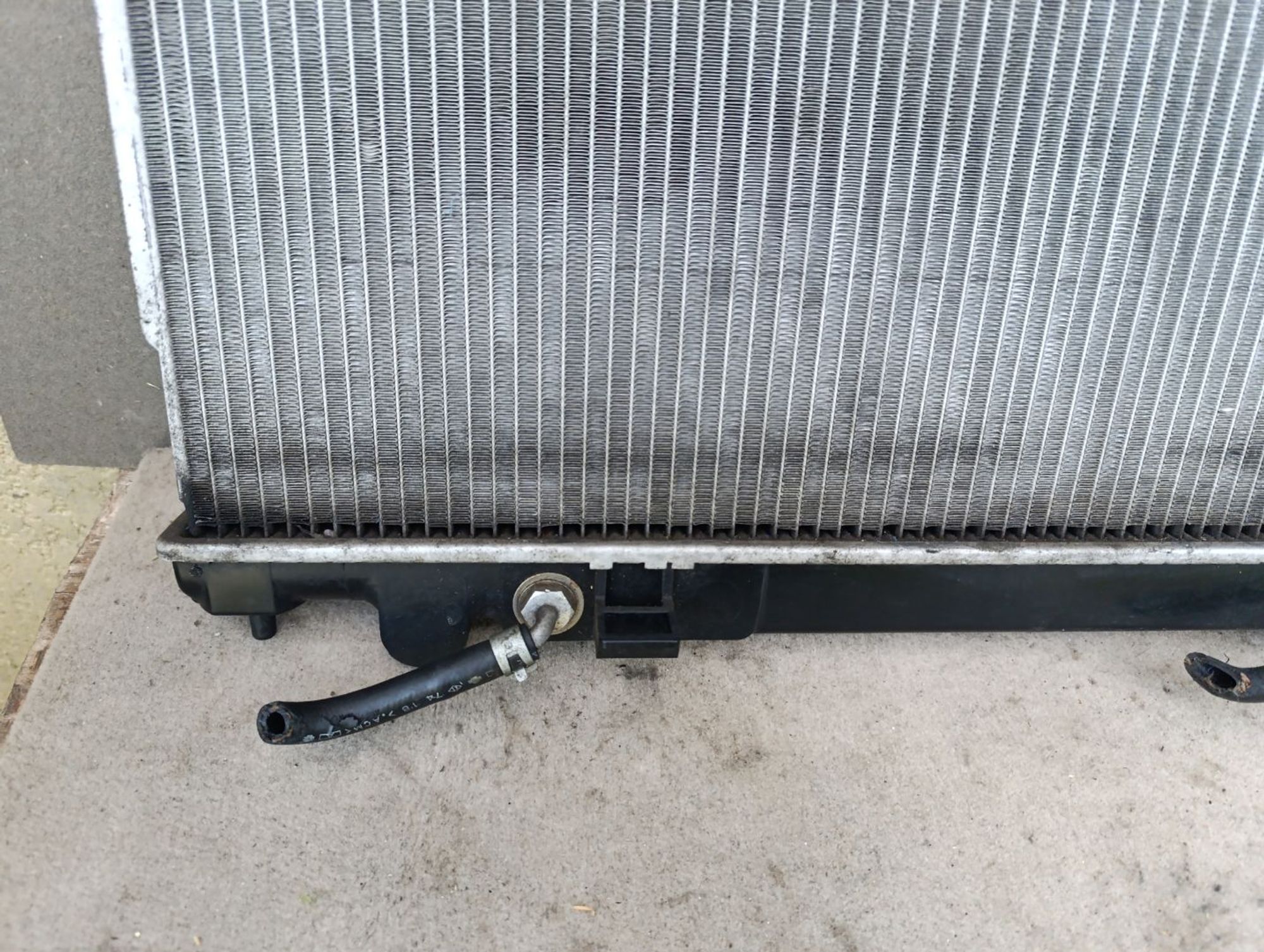 https://gcs.partsauto.market/rn-stockpro.appspot.com/thmbs/userImages/d9b05010c61782443e0b3e264cf05921/part/c70a928a-fa2b-4558-b1c3-8712e6530aca_1748783542479.jpg