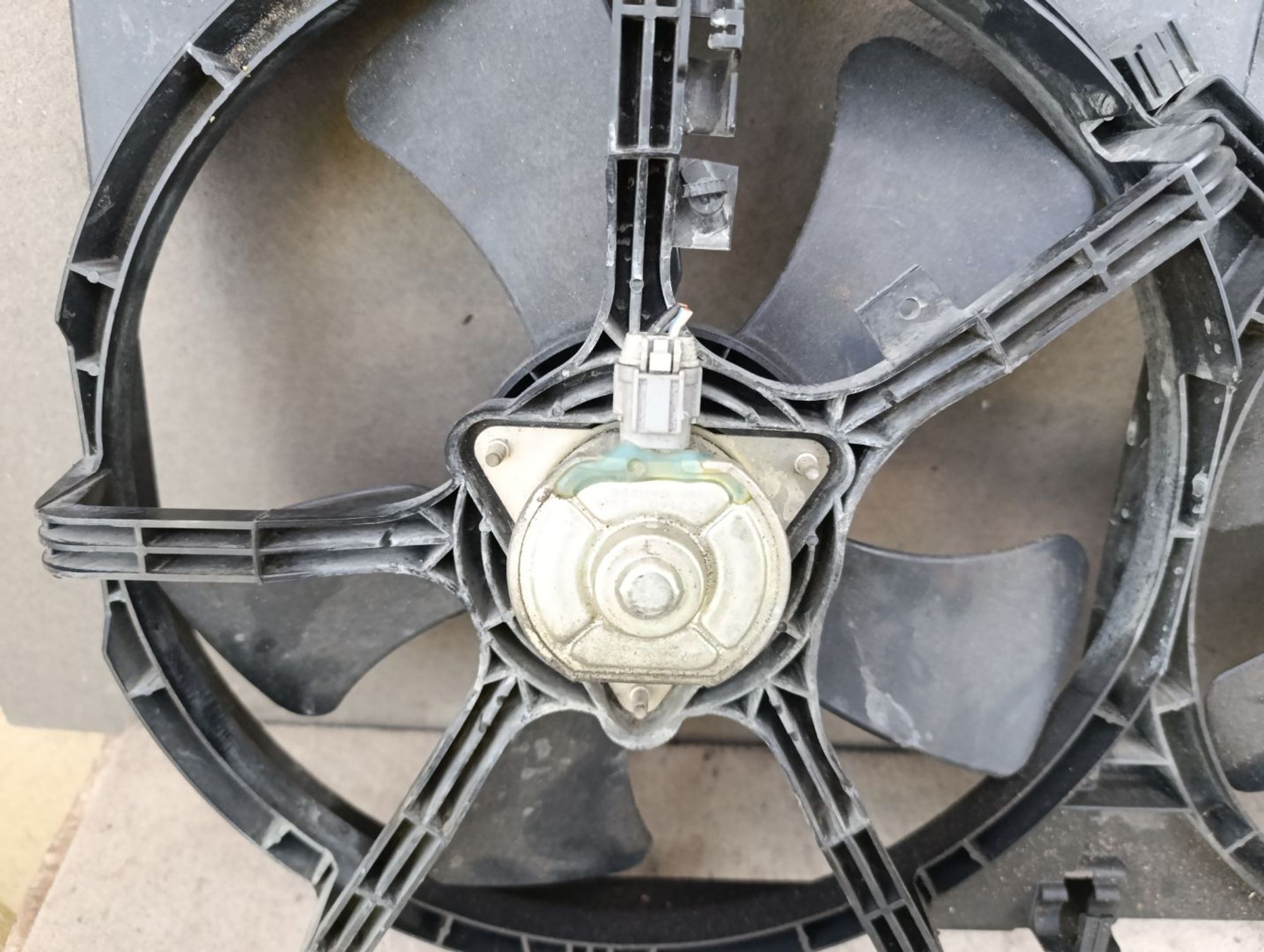 https://gcs.partsauto.market/rn-stockpro.appspot.com/thmbs/userImages/d9b05010c61782443e0b3e264cf05921/part/cdbb4059-dfe5-4f9d-bb9a-68011e035f76_1748782390396.jpg