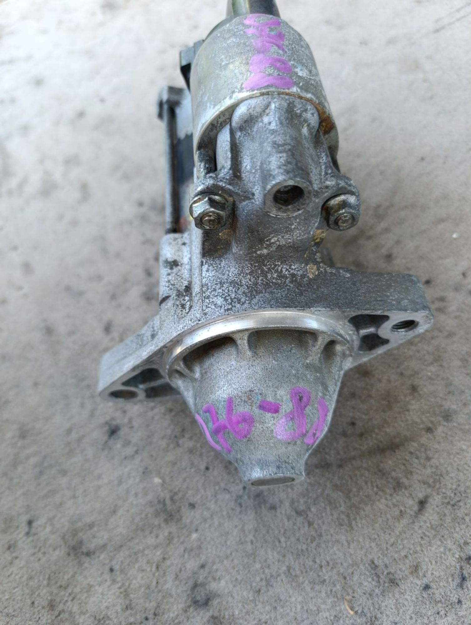 https://gcs.partsauto.market/rn-stockpro.appspot.com/thmbs/userImages/d9b05010c61782443e0b3e264cf05921/part/d37bc282-53c3-45b5-ae77-7619f8fbf852_1750325001718.jpg