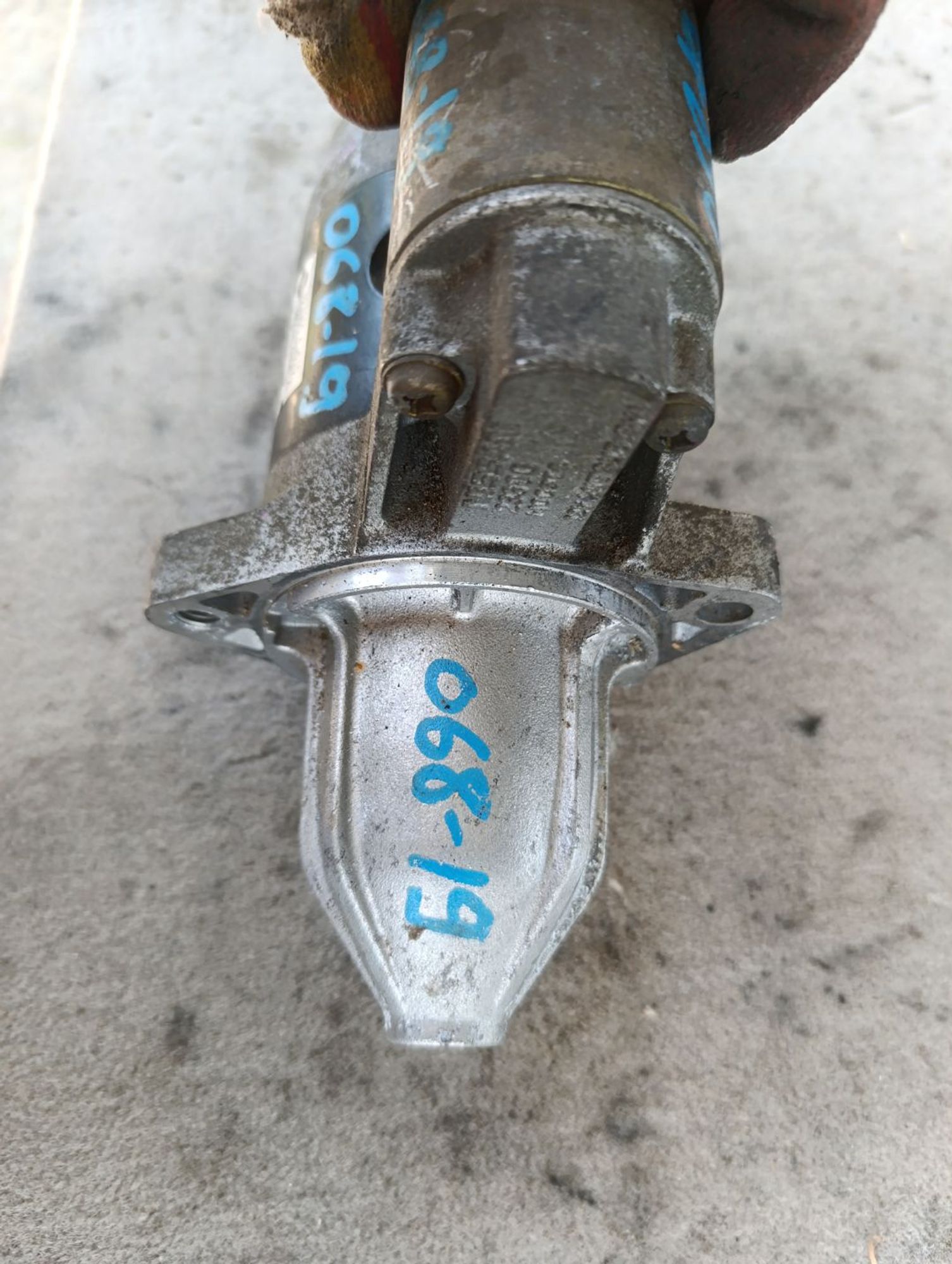 https://gcs.partsauto.market/rn-stockpro.appspot.com/thmbs/userImages/d9b05010c61782443e0b3e264cf05921/part/d5e76d7c-930b-45a6-b068-0085fc4219eb_1750325169488.jpg