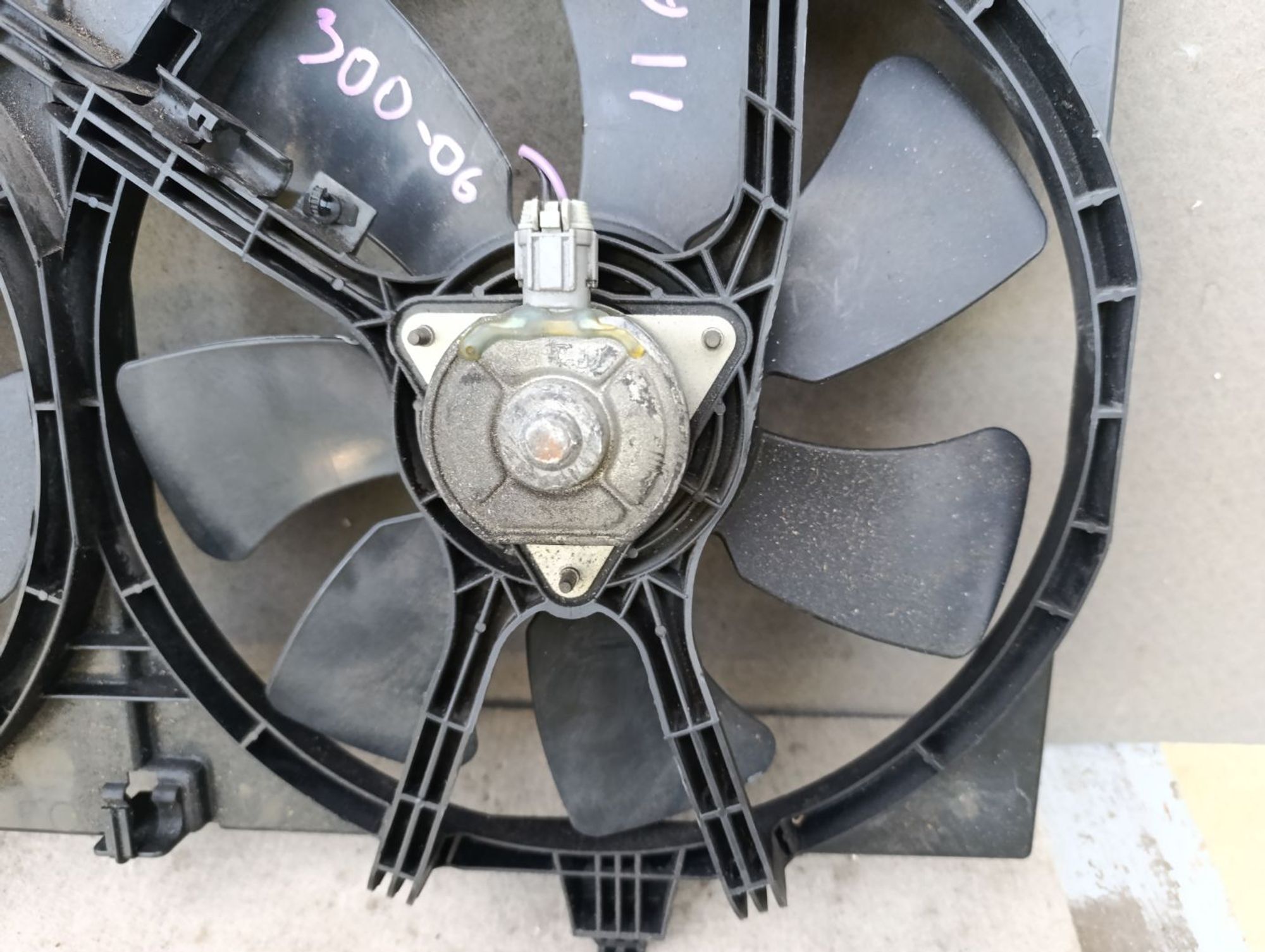 https://gcs.partsauto.market/rn-stockpro.appspot.com/thmbs/userImages/d9b05010c61782443e0b3e264cf05921/part/d7d9d638-95f3-4294-864d-cf2ae66e7178_1748781058037.jpg
