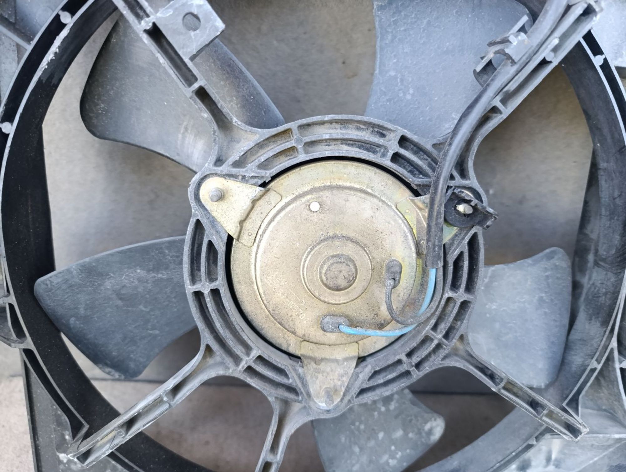 https://gcs.partsauto.market/rn-stockpro.appspot.com/thmbs/userImages/d9b05010c61782443e0b3e264cf05921/part/dbd0f82e-dbe6-4436-b1db-ec6c383c188c_1748699165733.jpg