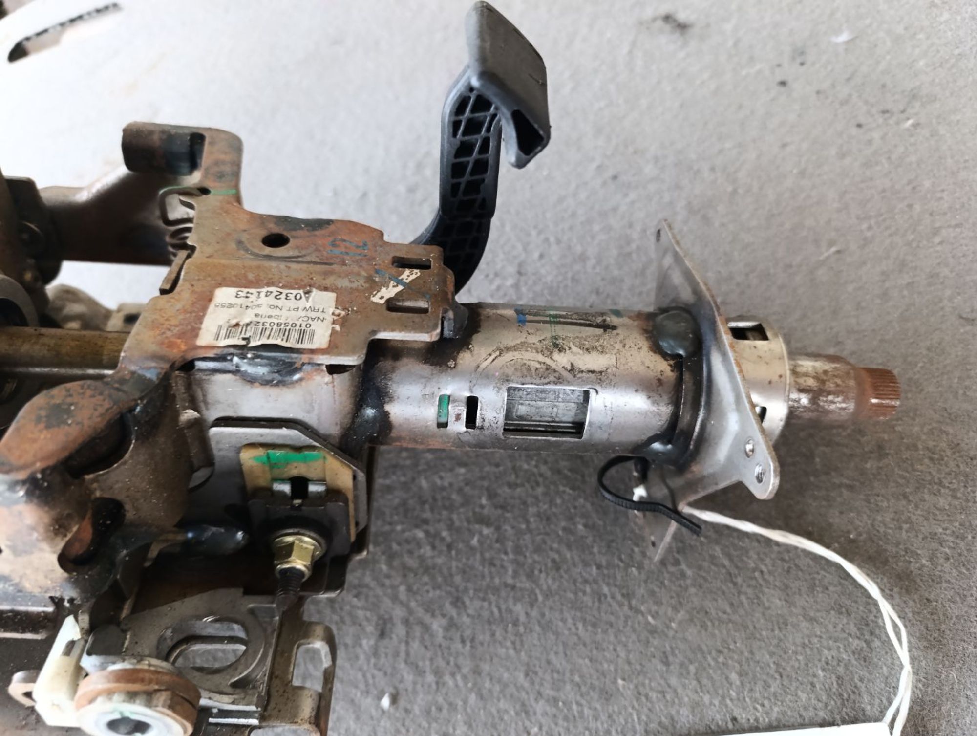 https://gcs.partsauto.market/rn-stockpro.appspot.com/thmbs/userImages/d9b05010c61782443e0b3e264cf05921/part/e20a5f25-ca55-4c51-95a3-e2f053968b0a_1748854268603.jpg